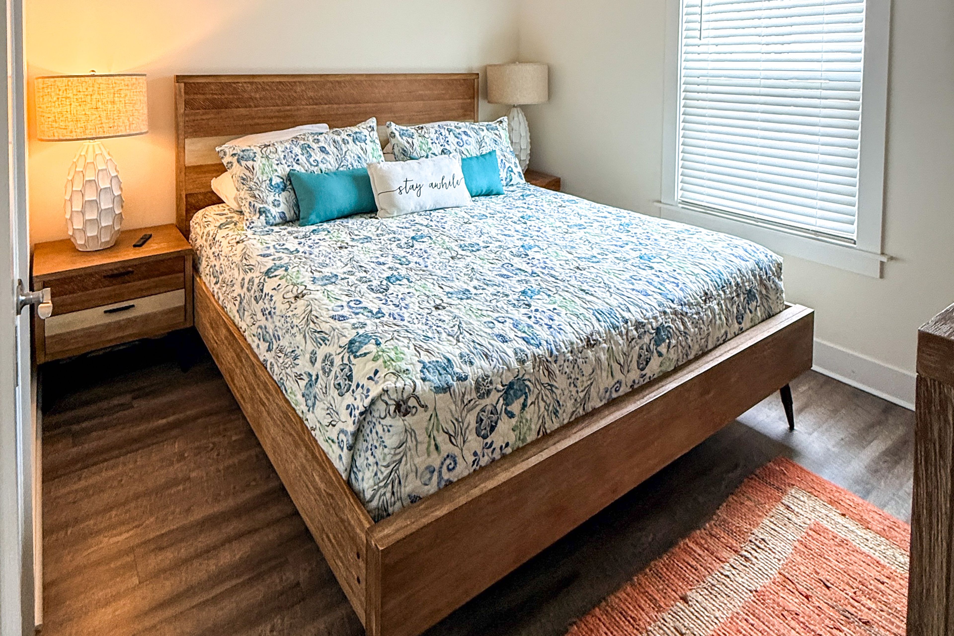 Bedroom 1 | King Bed