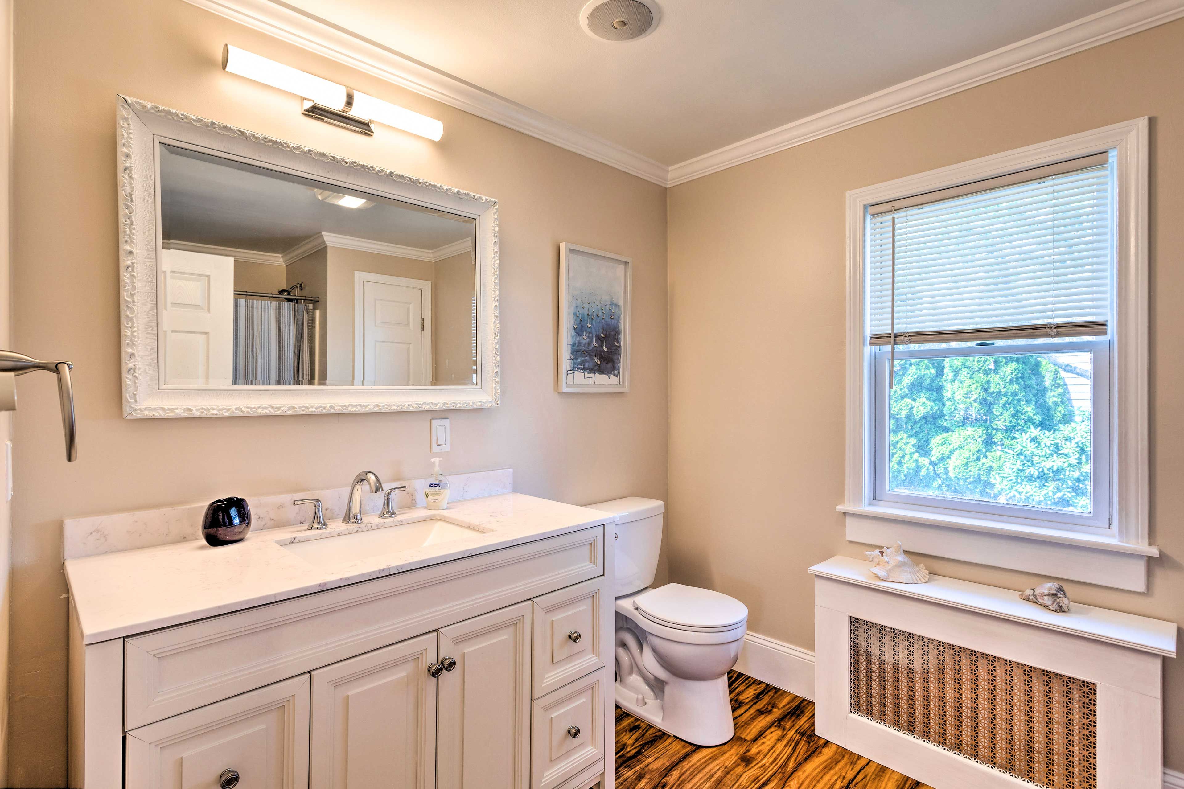 Full Bathroom