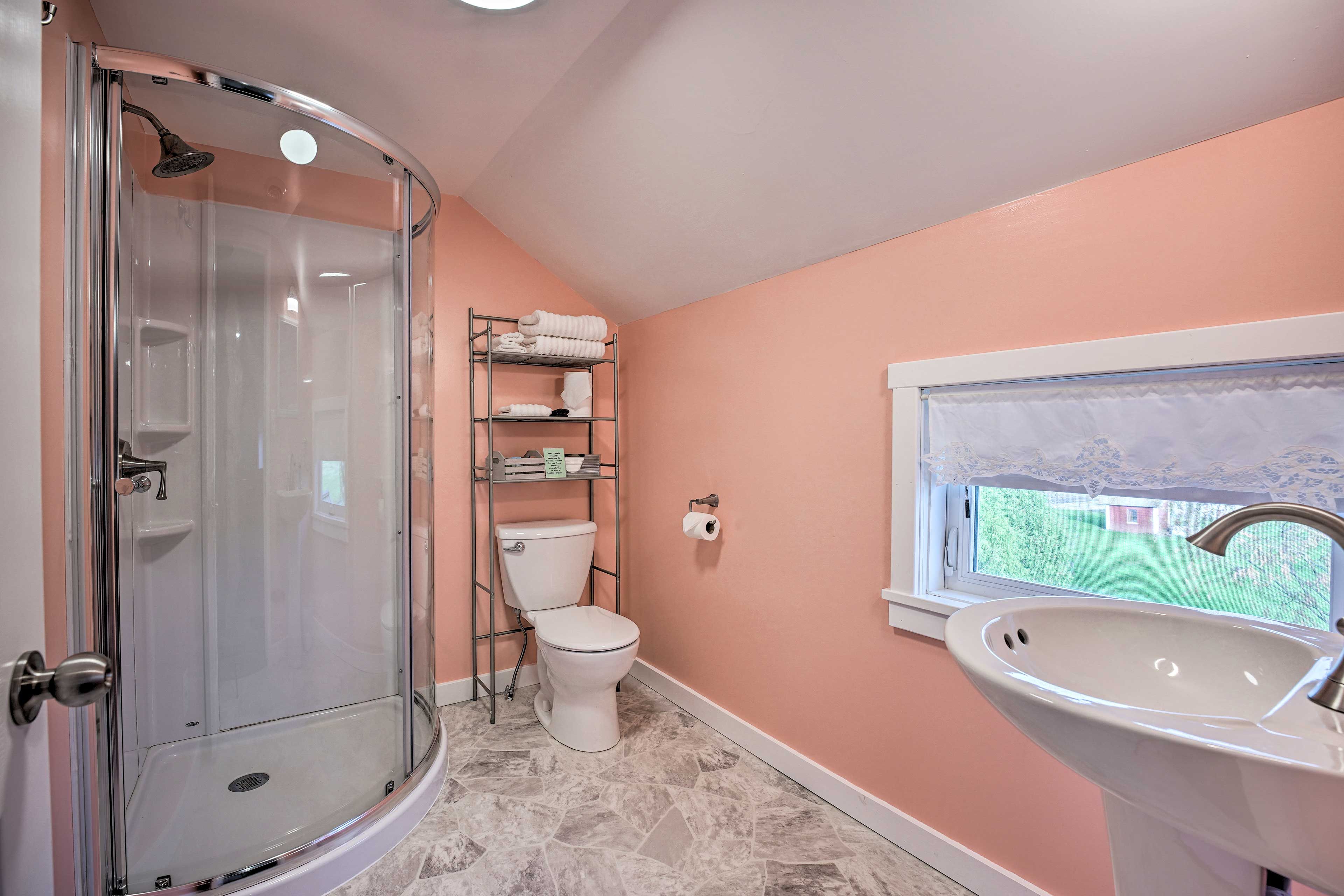 Full Bathroom