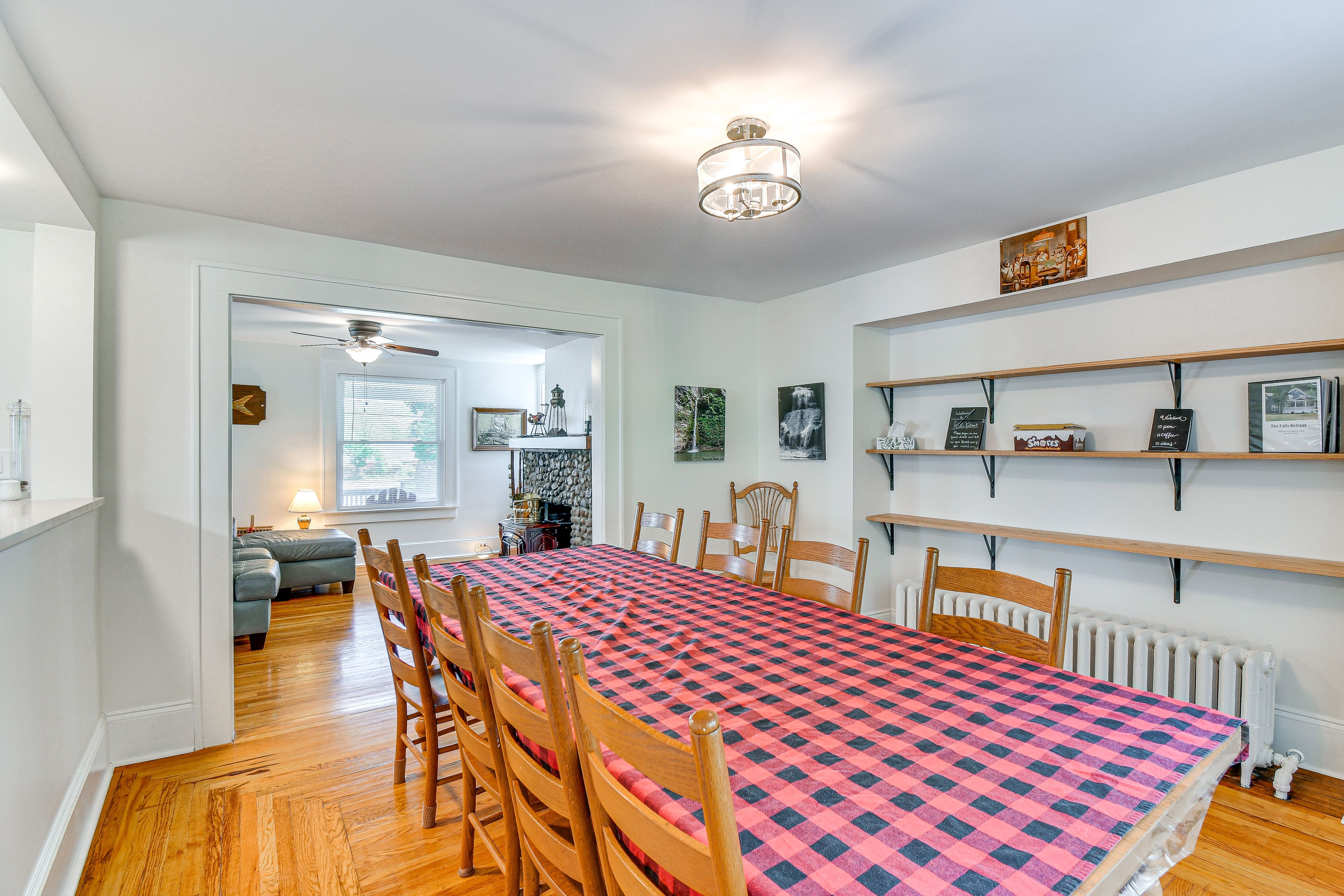Additional Dining Area