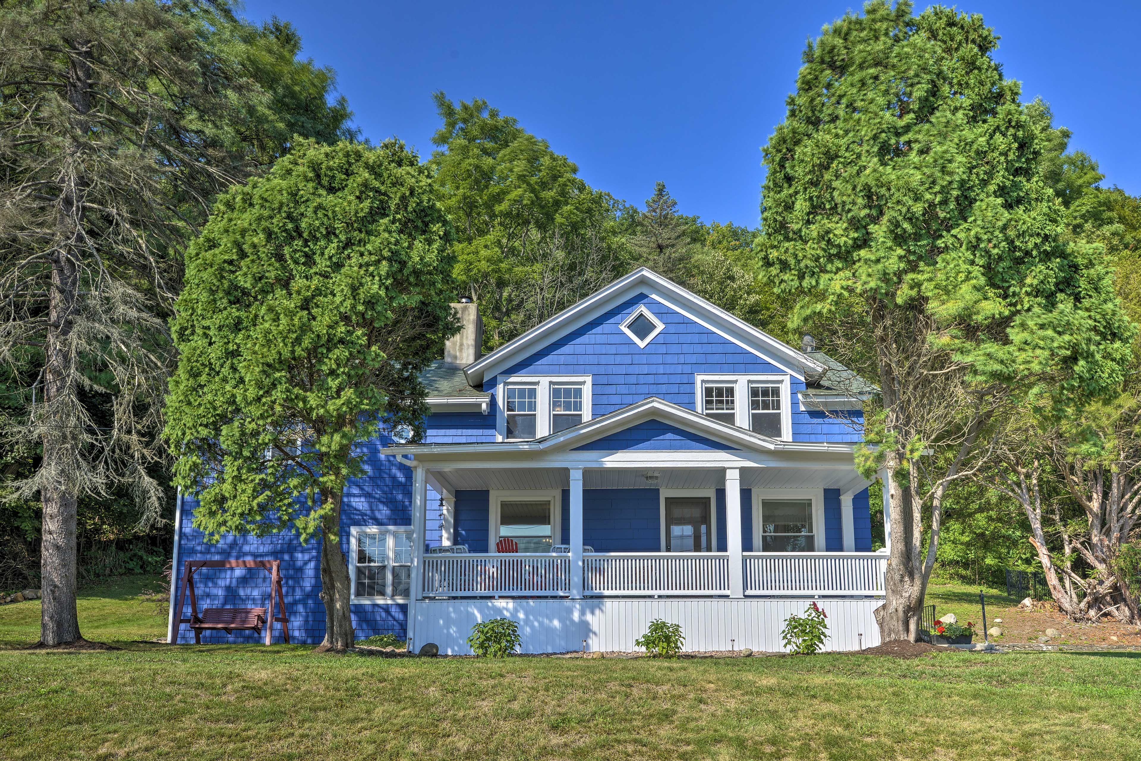 Montour Falls Vacation Rental | 4BR | 2.5BA | Stairs Required | 2,688 Sq Ft