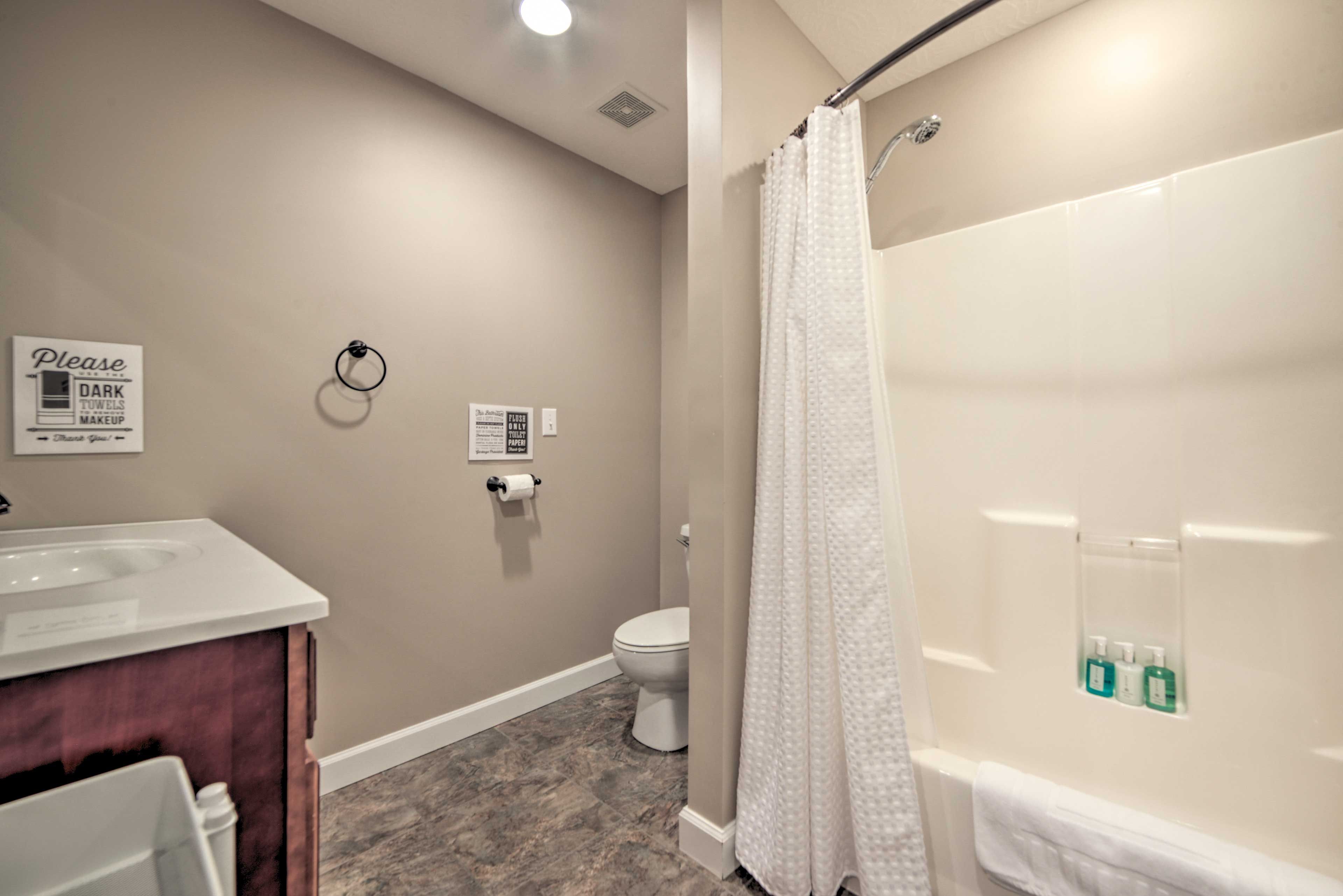 Bathroom | Towels Provided