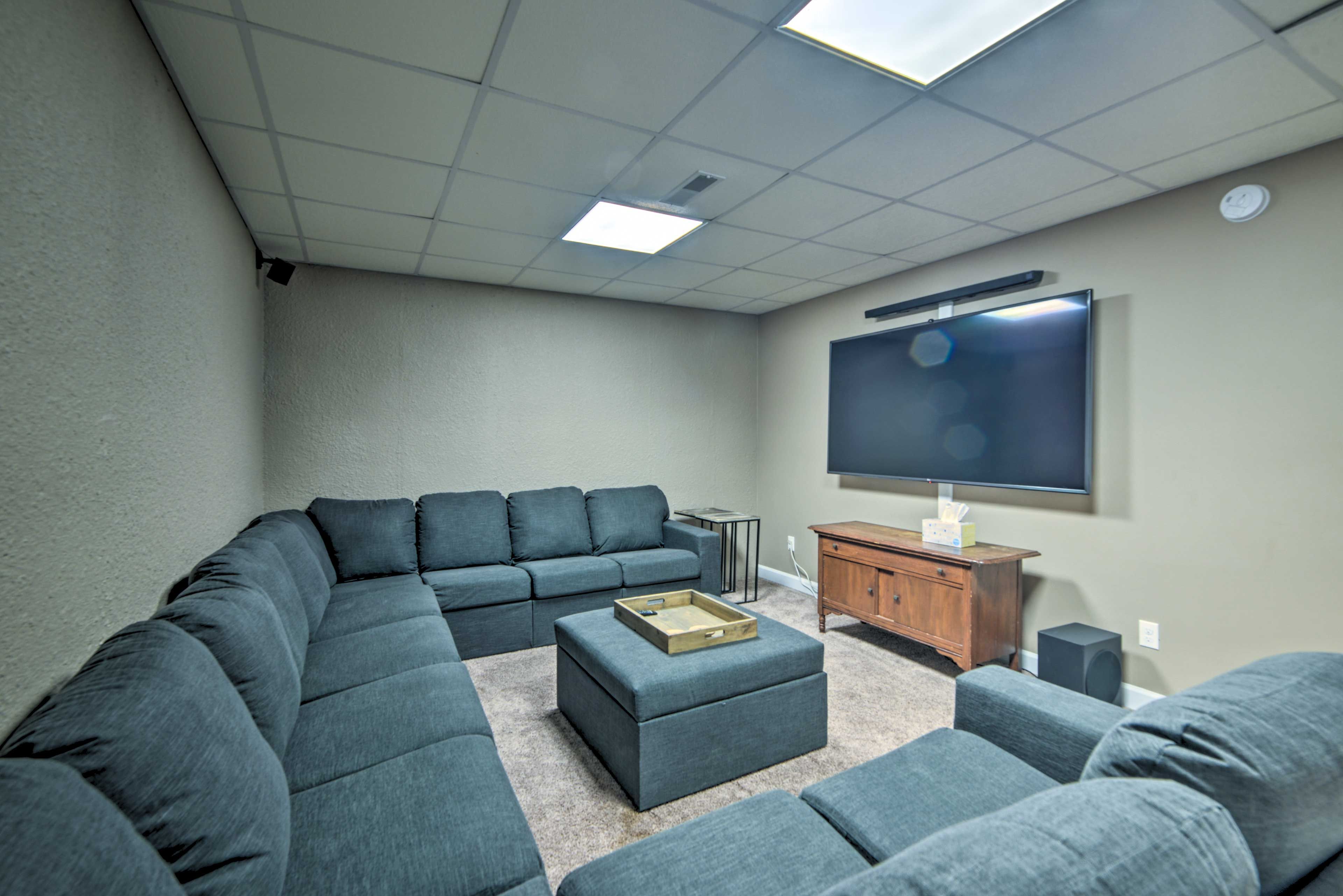 Theater Room | Smart TV