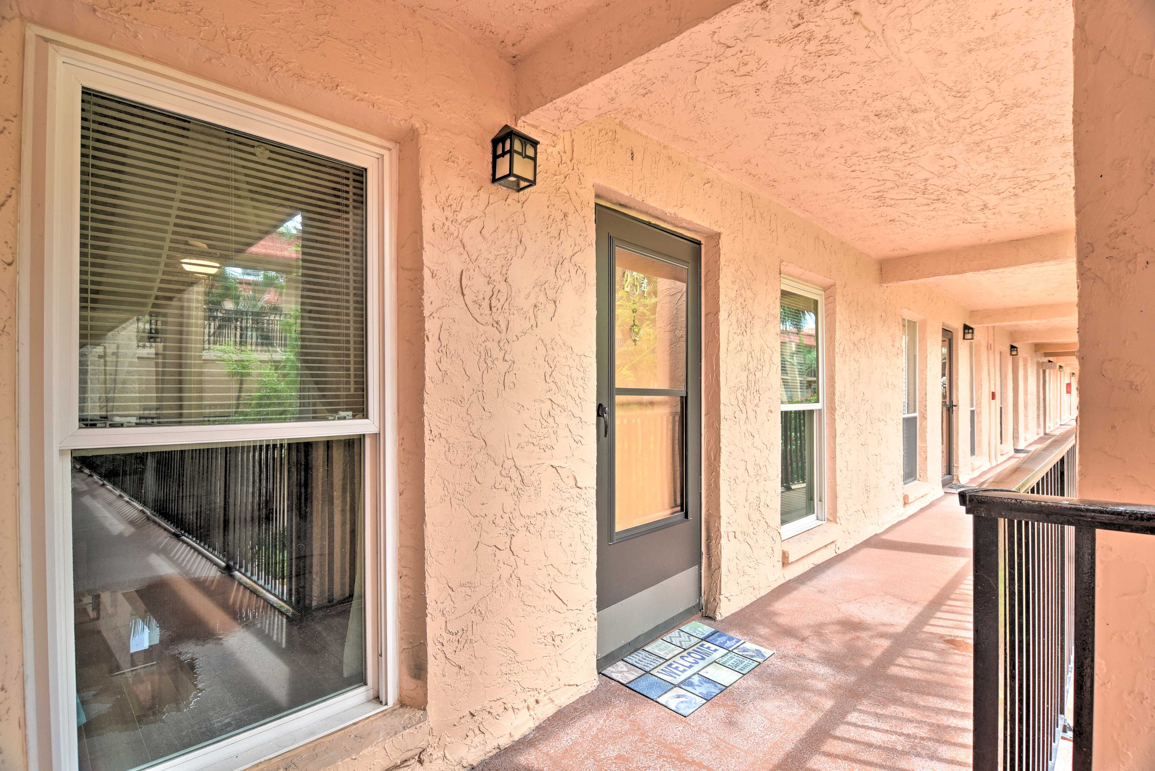 Exterior | Front Entry