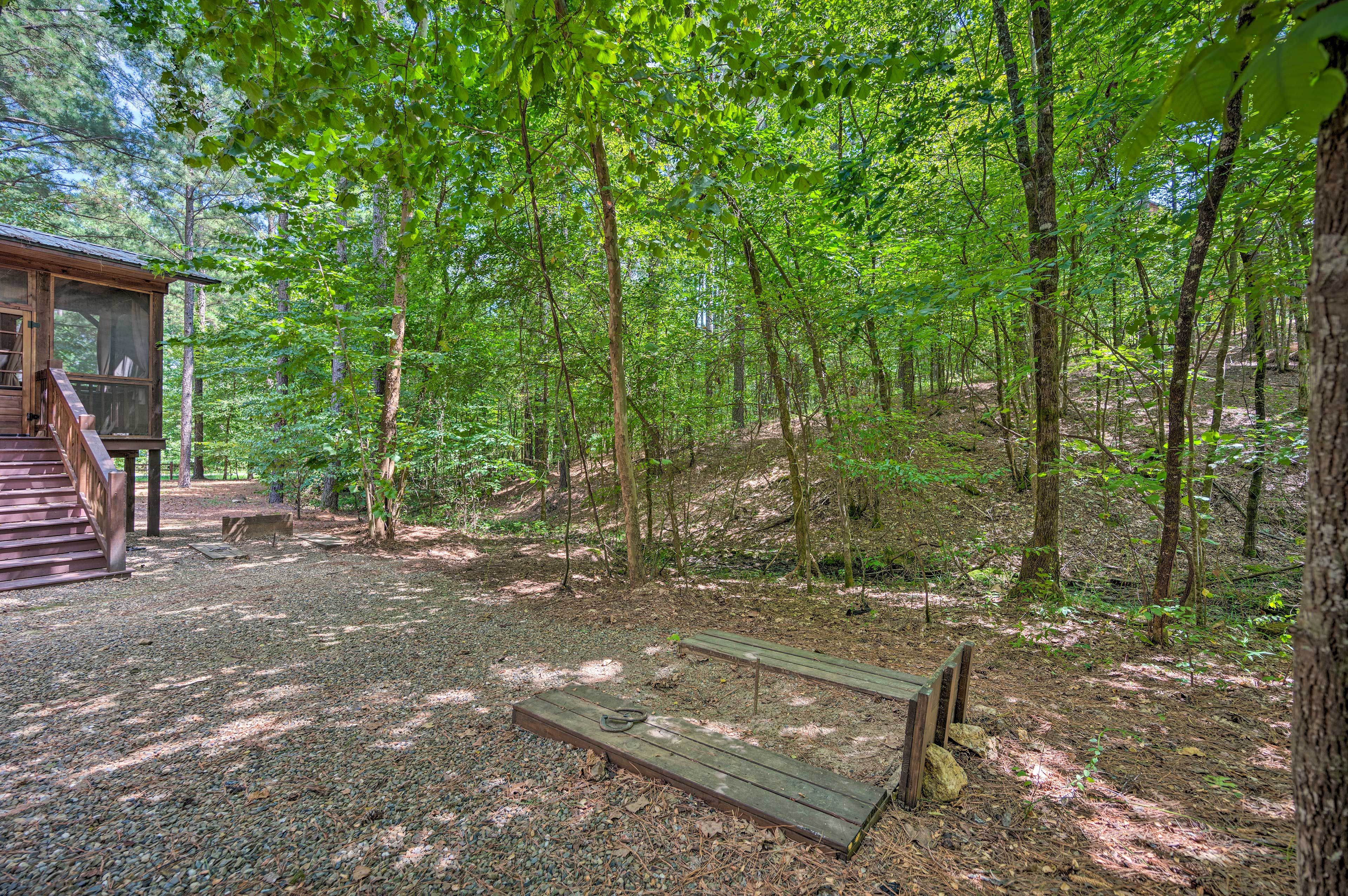 Play a round of horseshoes!