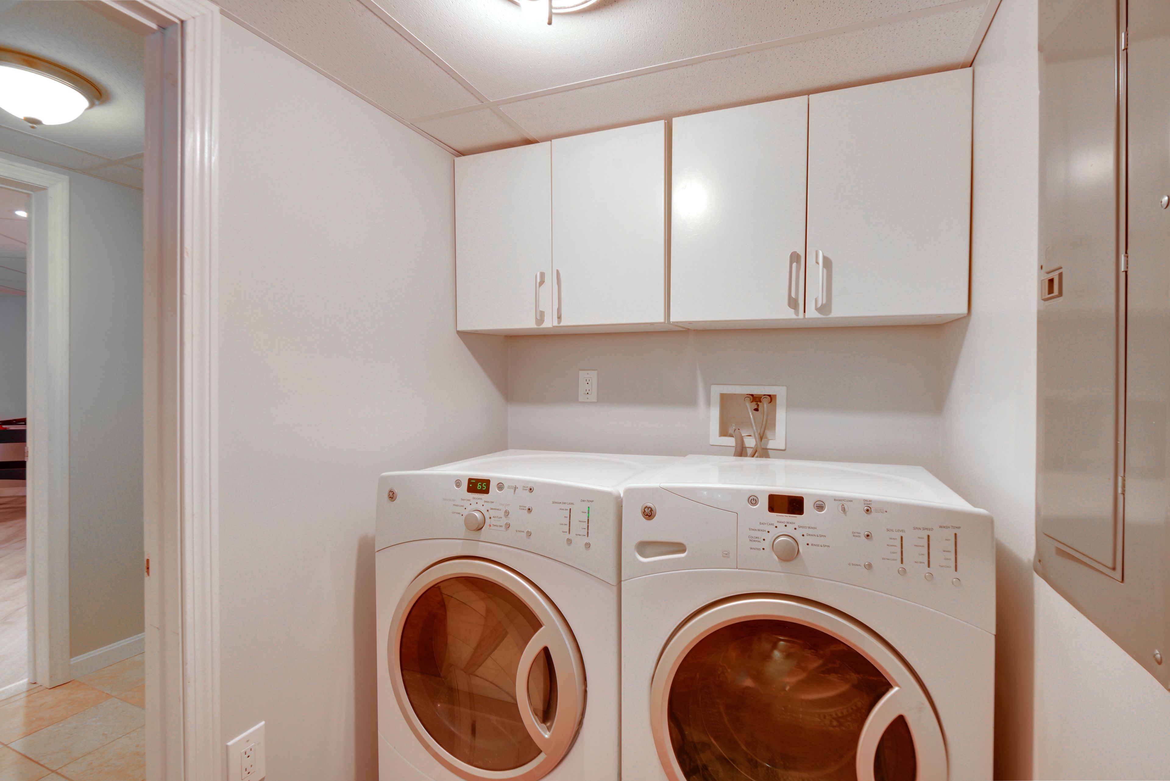 Washer & Dryer