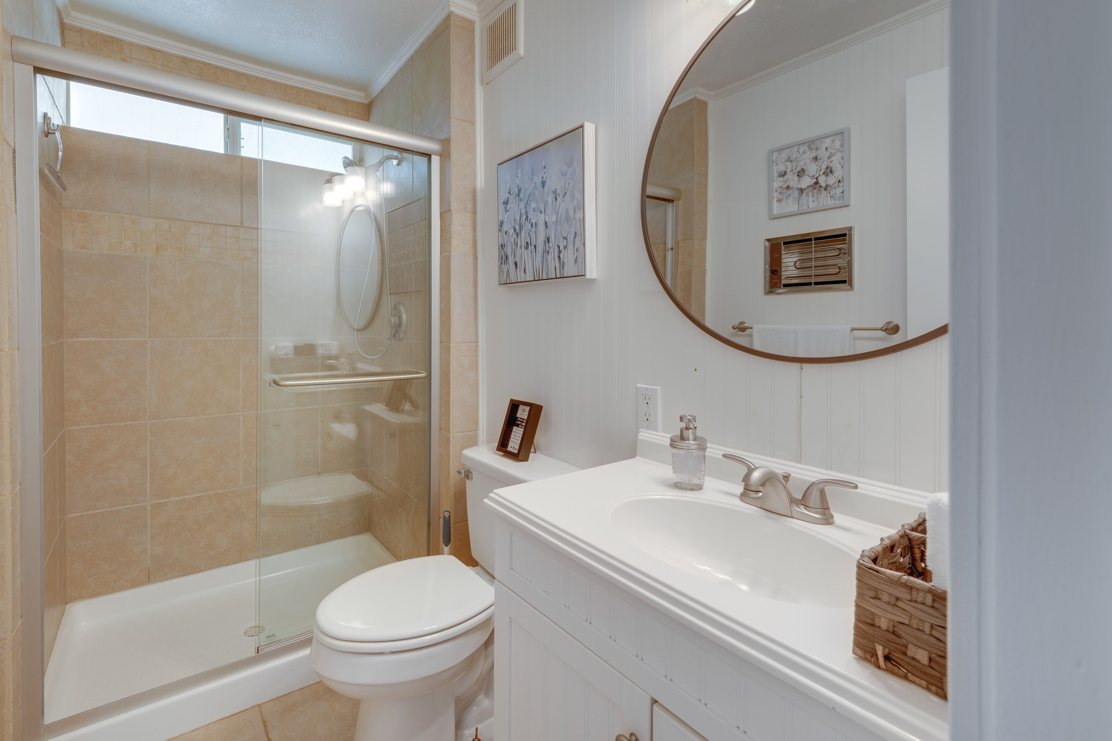 Full Bathroom