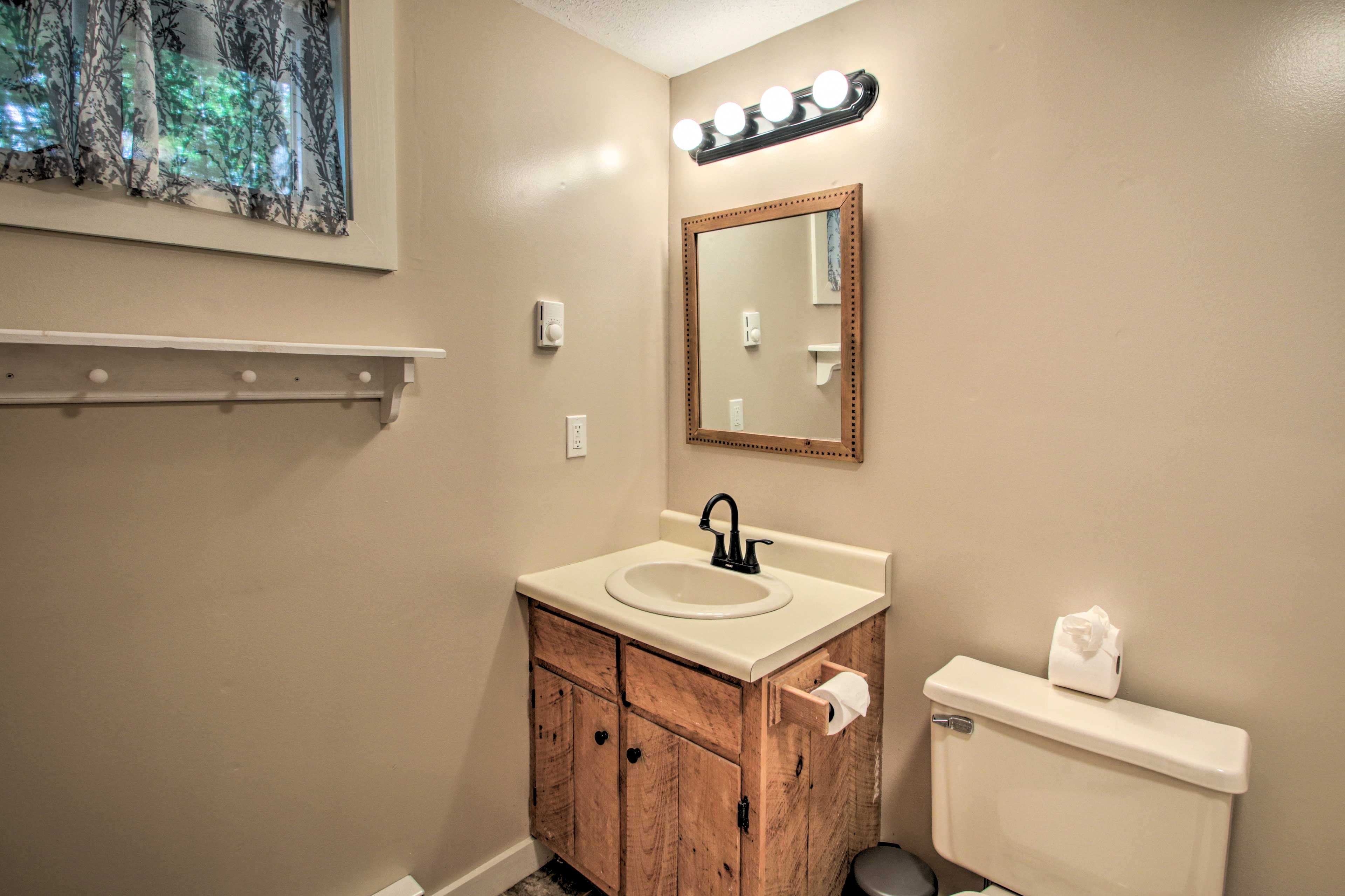 Linens and towels are provided for your stay.