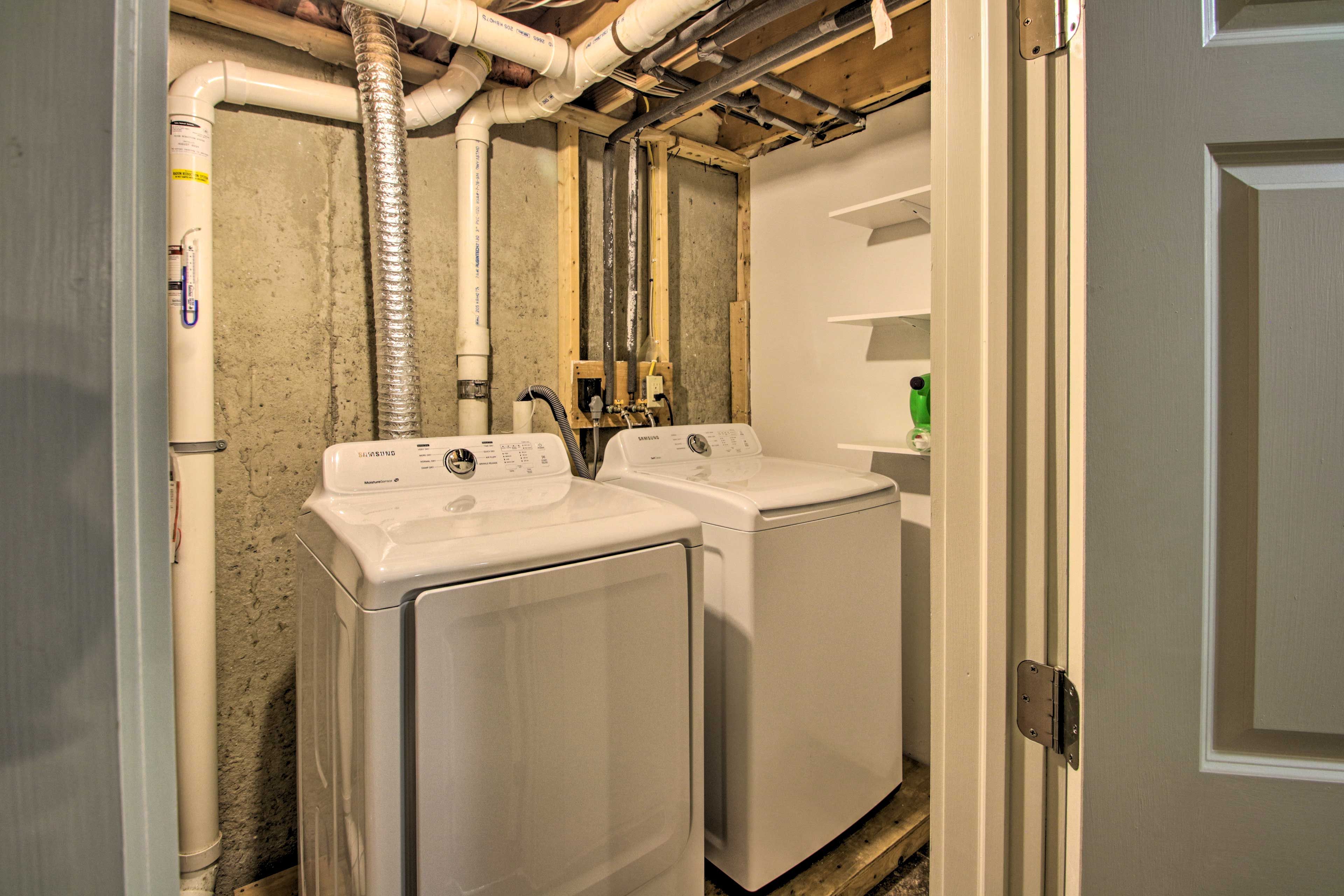 The townhome features in-unit laundry machines.