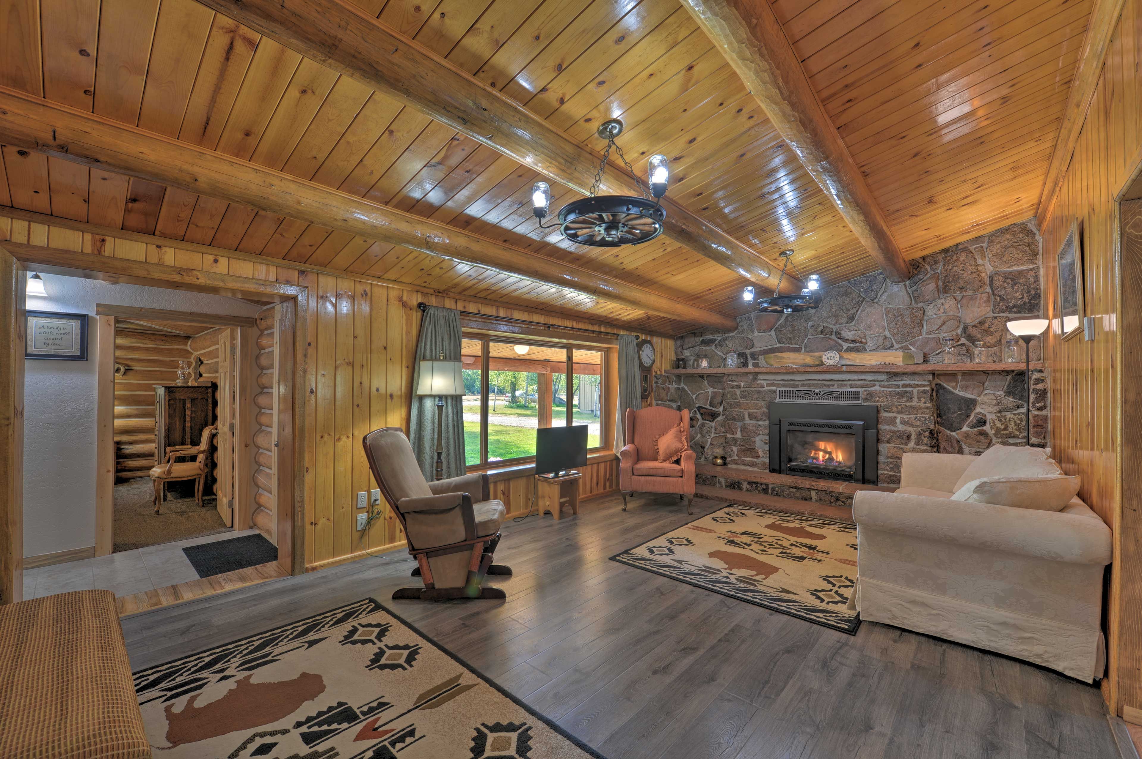 Pinedale Vacation Rental | 3BR | 2BA | Step-Free Access | 1,800 Sq Ft