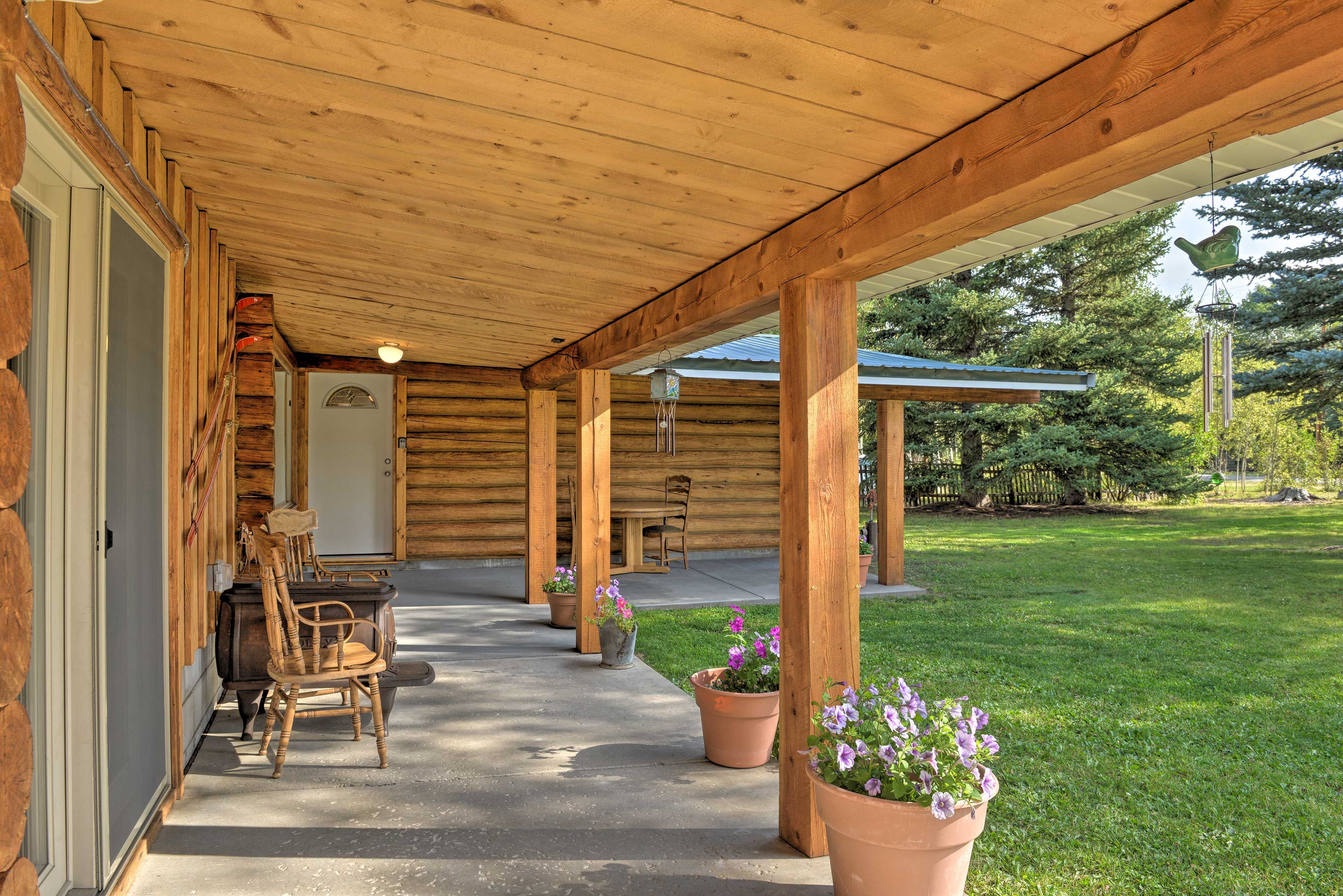 Furnished Patio