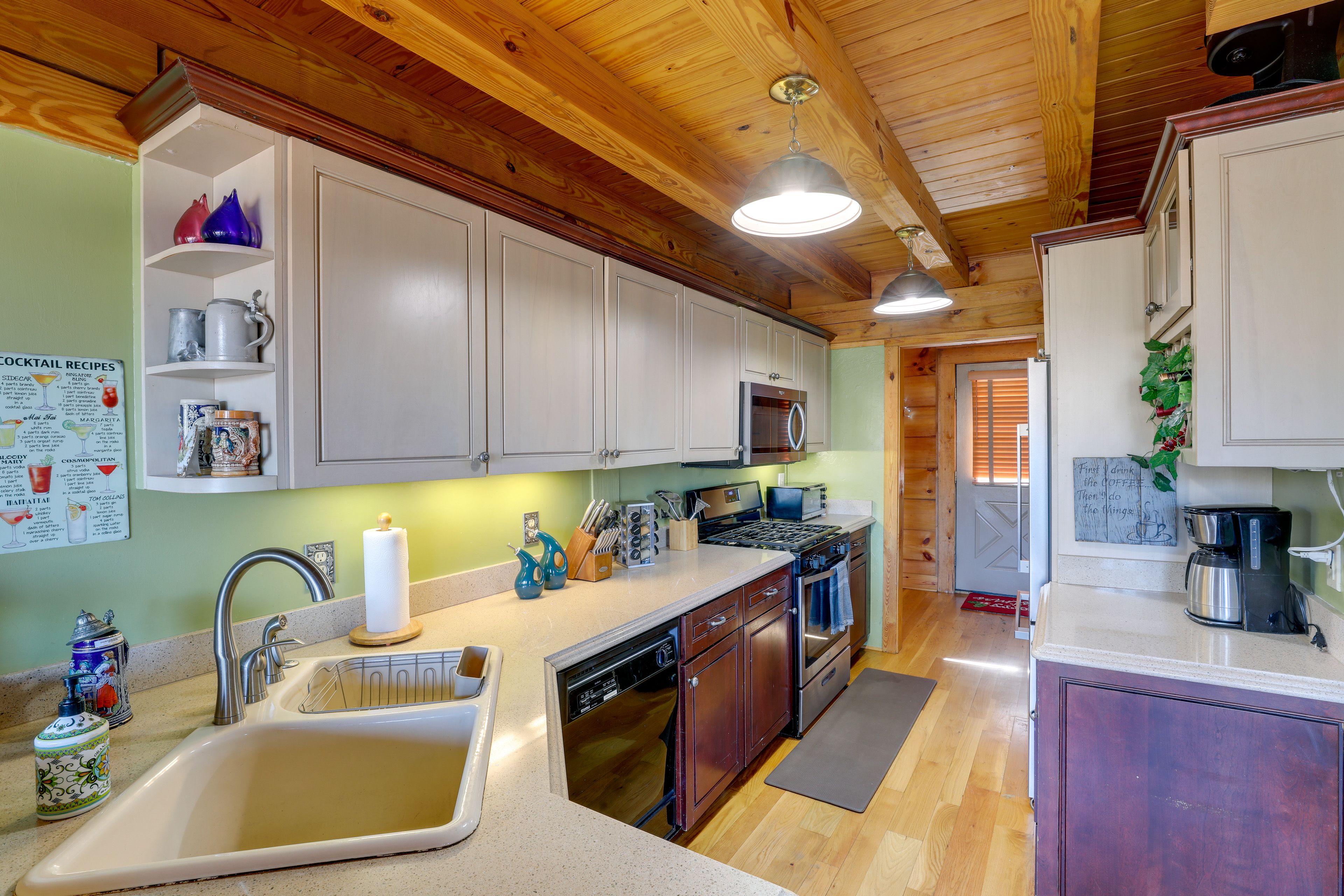 Kitchen | Cooking Basics & Spices | Top Floor