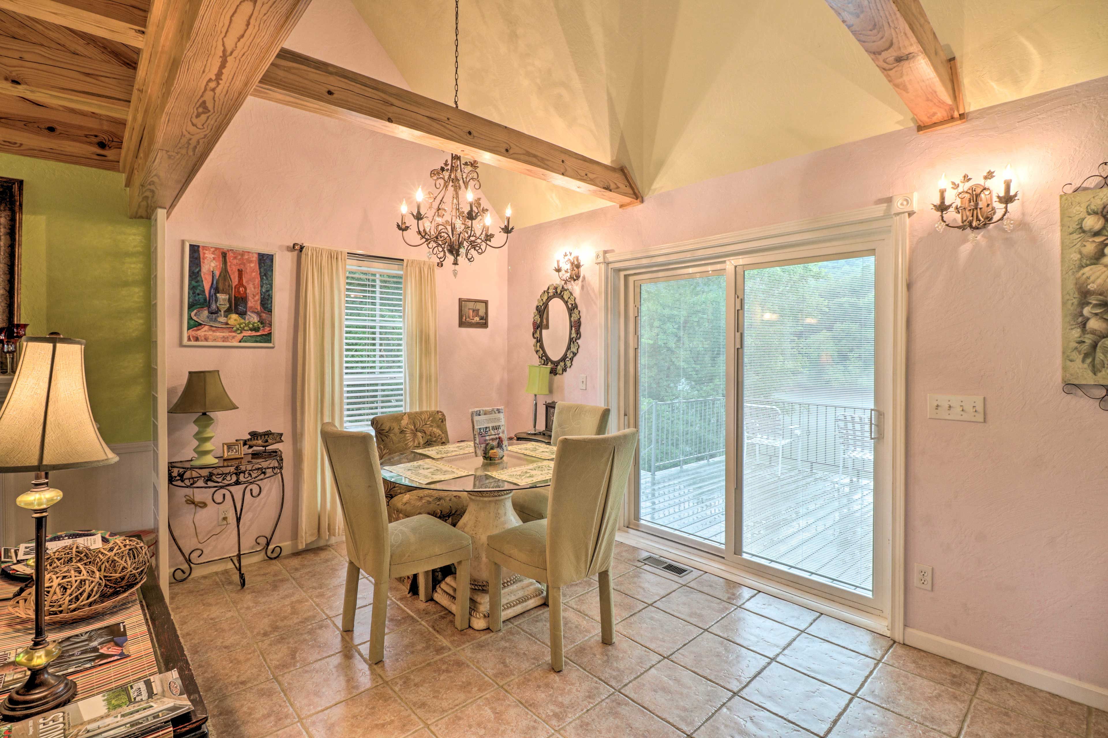 Dining Area | Dishware & Flatware