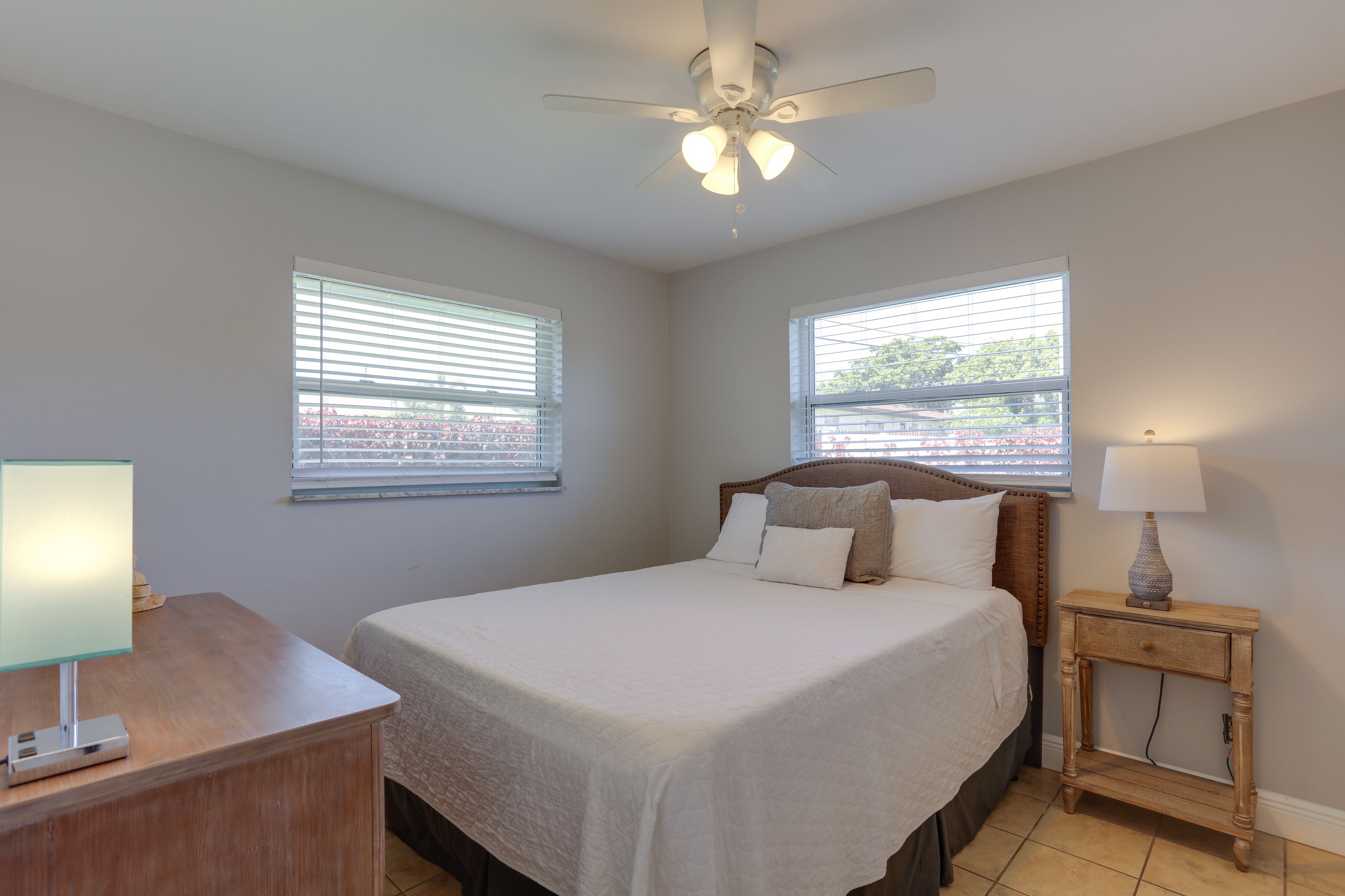 Bedroom 1 | Queen Bed | Linens Provided