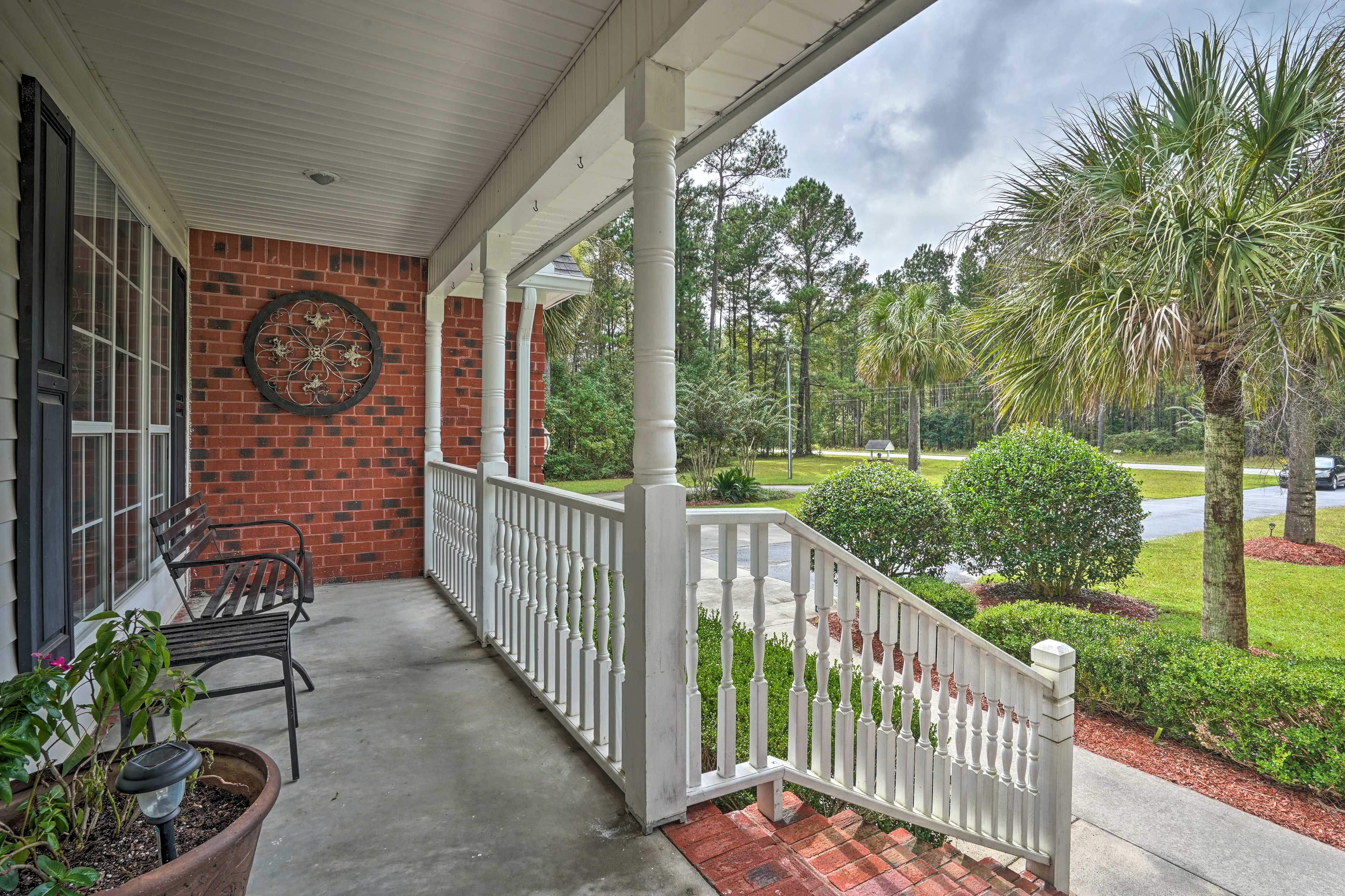 Front Porch | Outdoor Seating | Long-Term Renters Welcome
