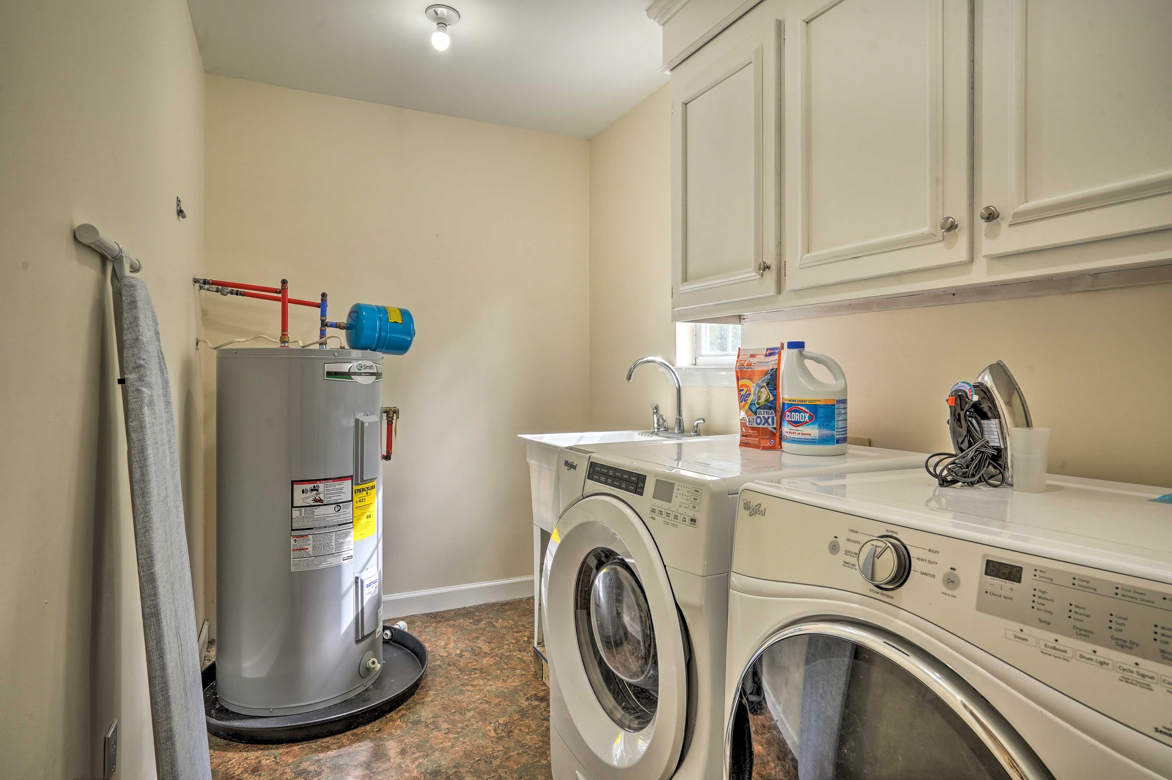 Laundry Room | Iron/Board | Laundry Detergent Provided