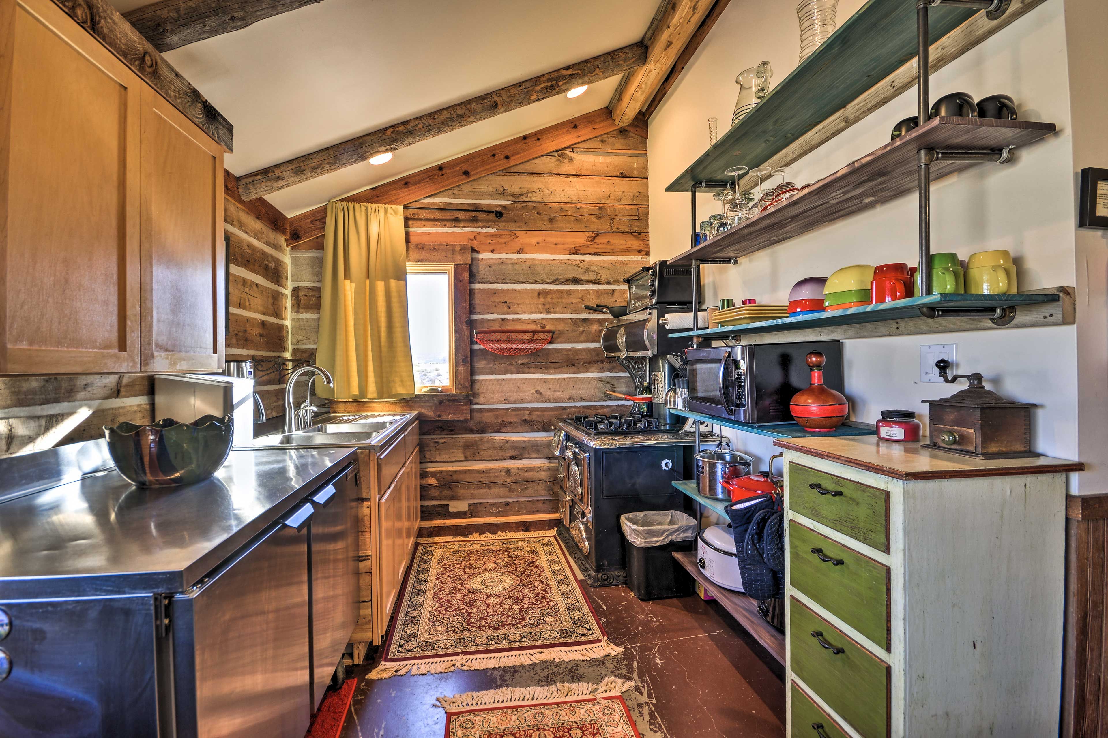 Well-Equipped Kitchen