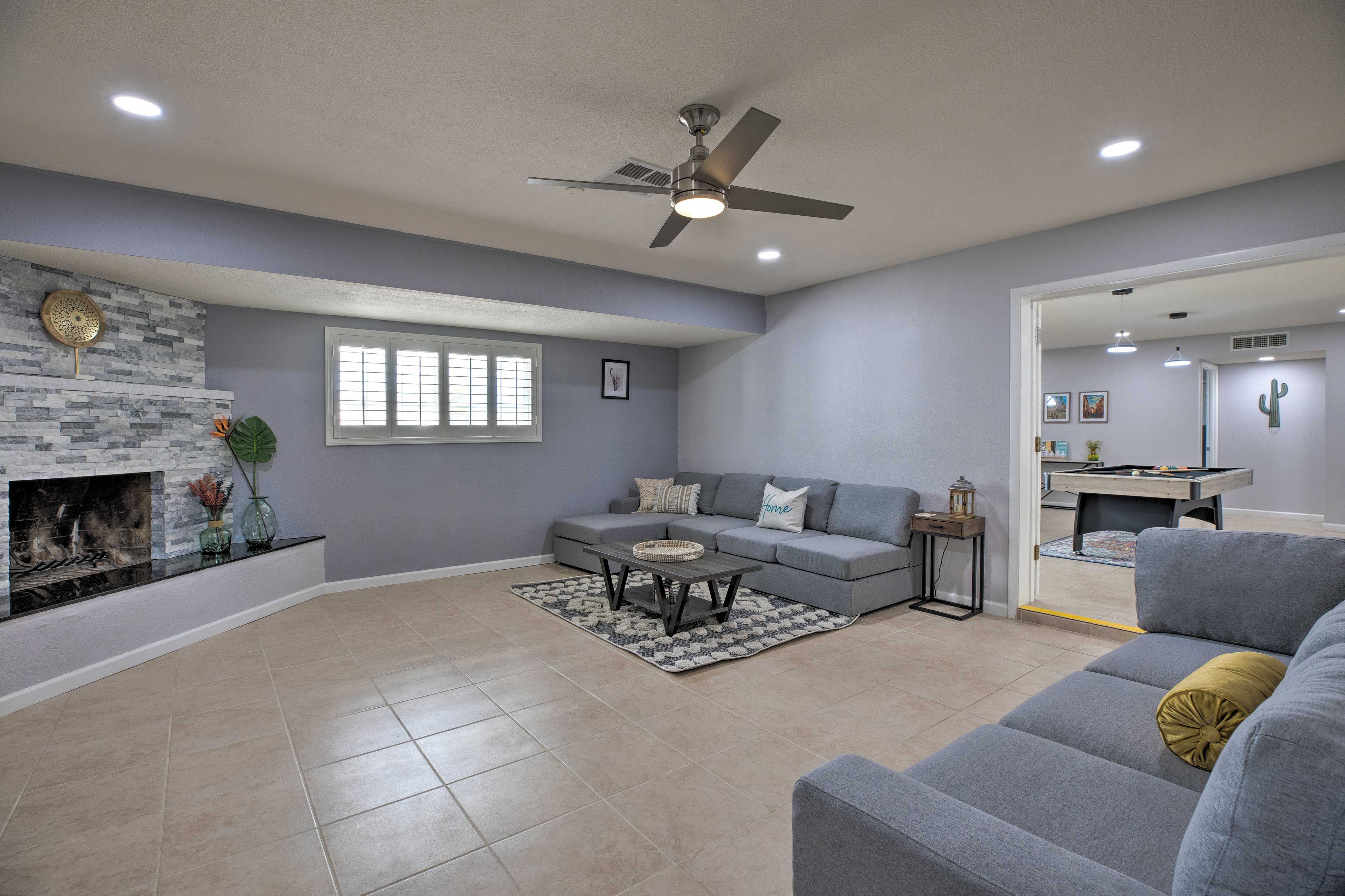 Unwind in the spacious living room and map out your first hike.