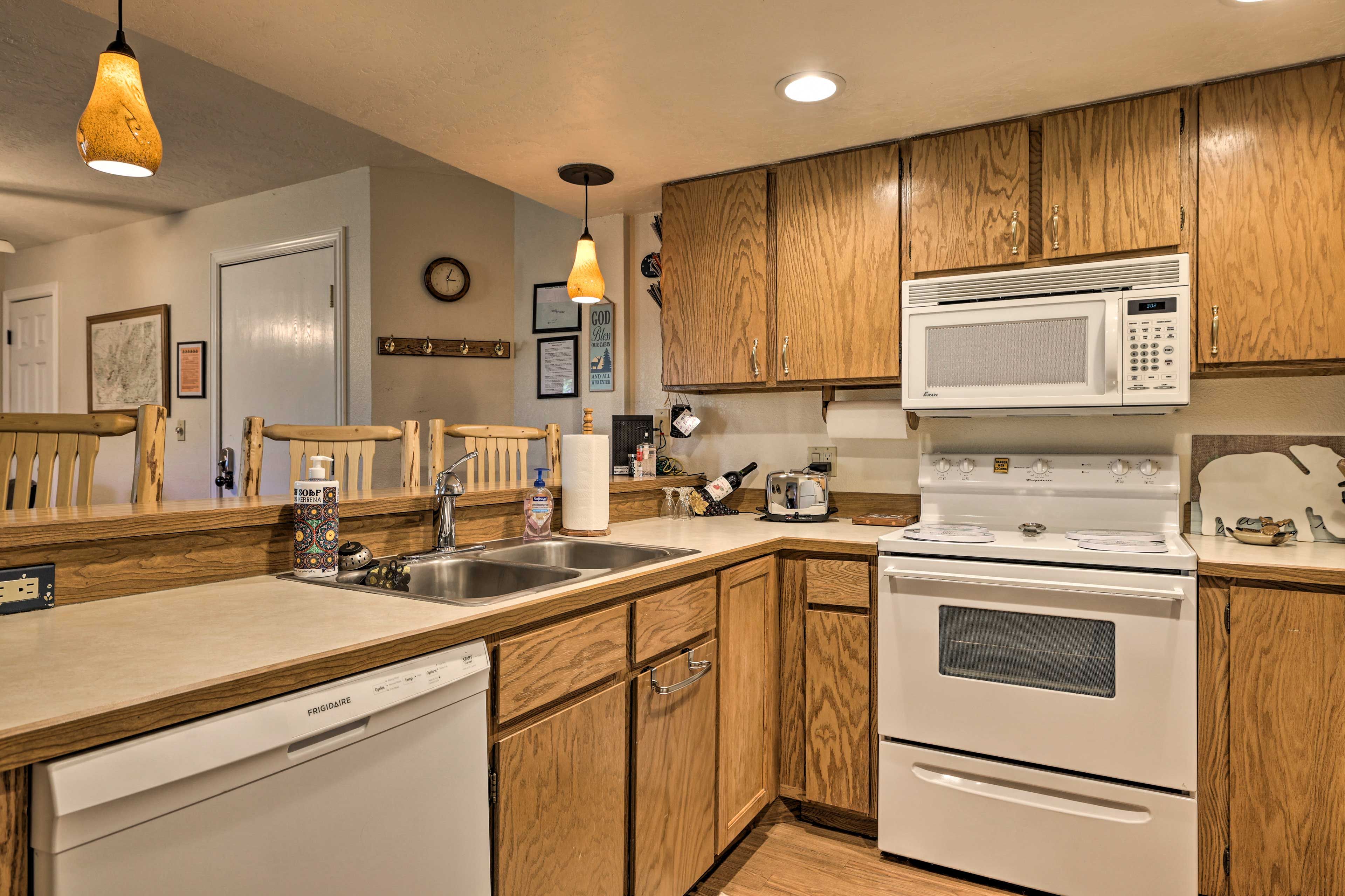 Kitchen | Cooking Basics Provided