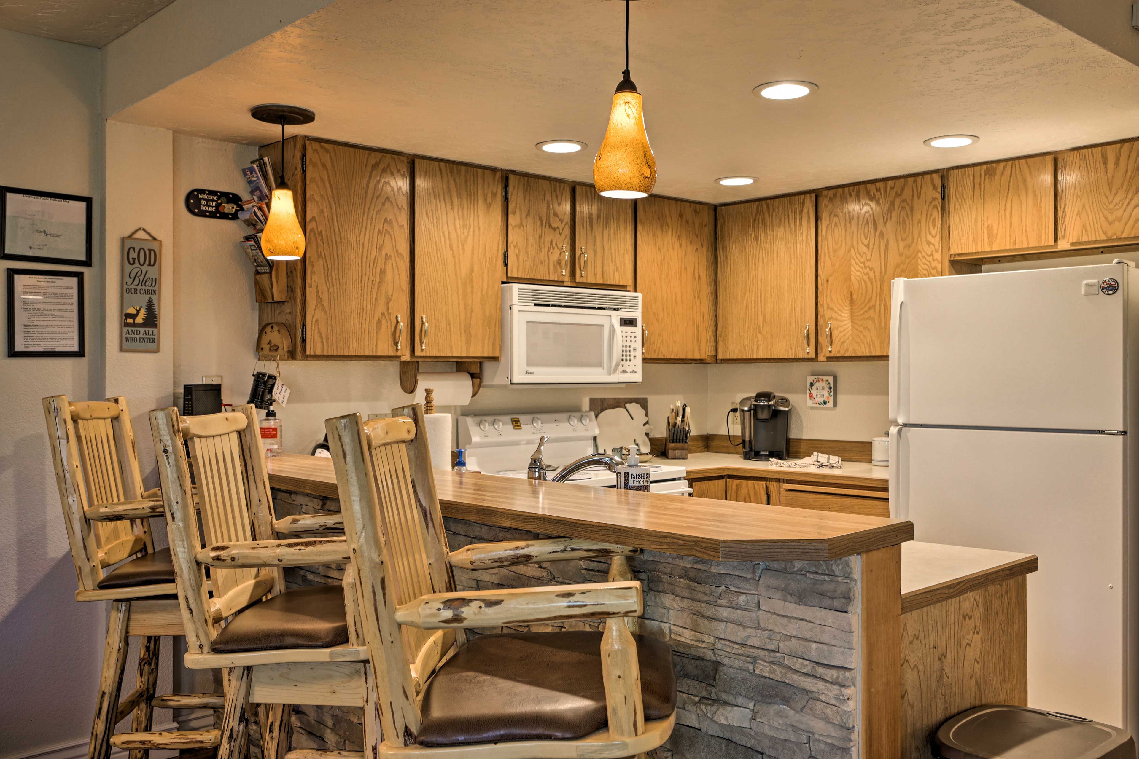 Kitchen | Fully Equipped