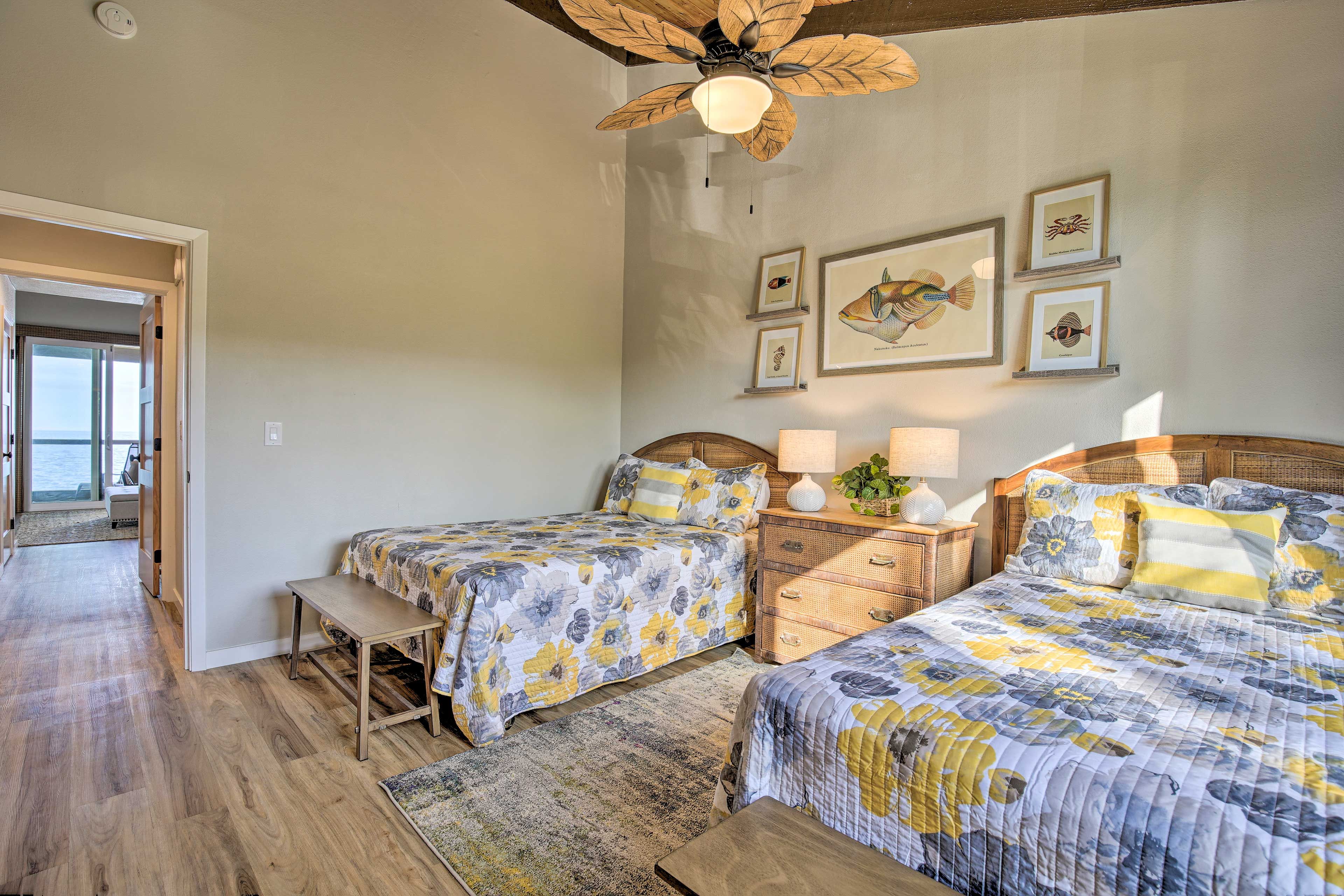 Bedroom 2 | Main Floor