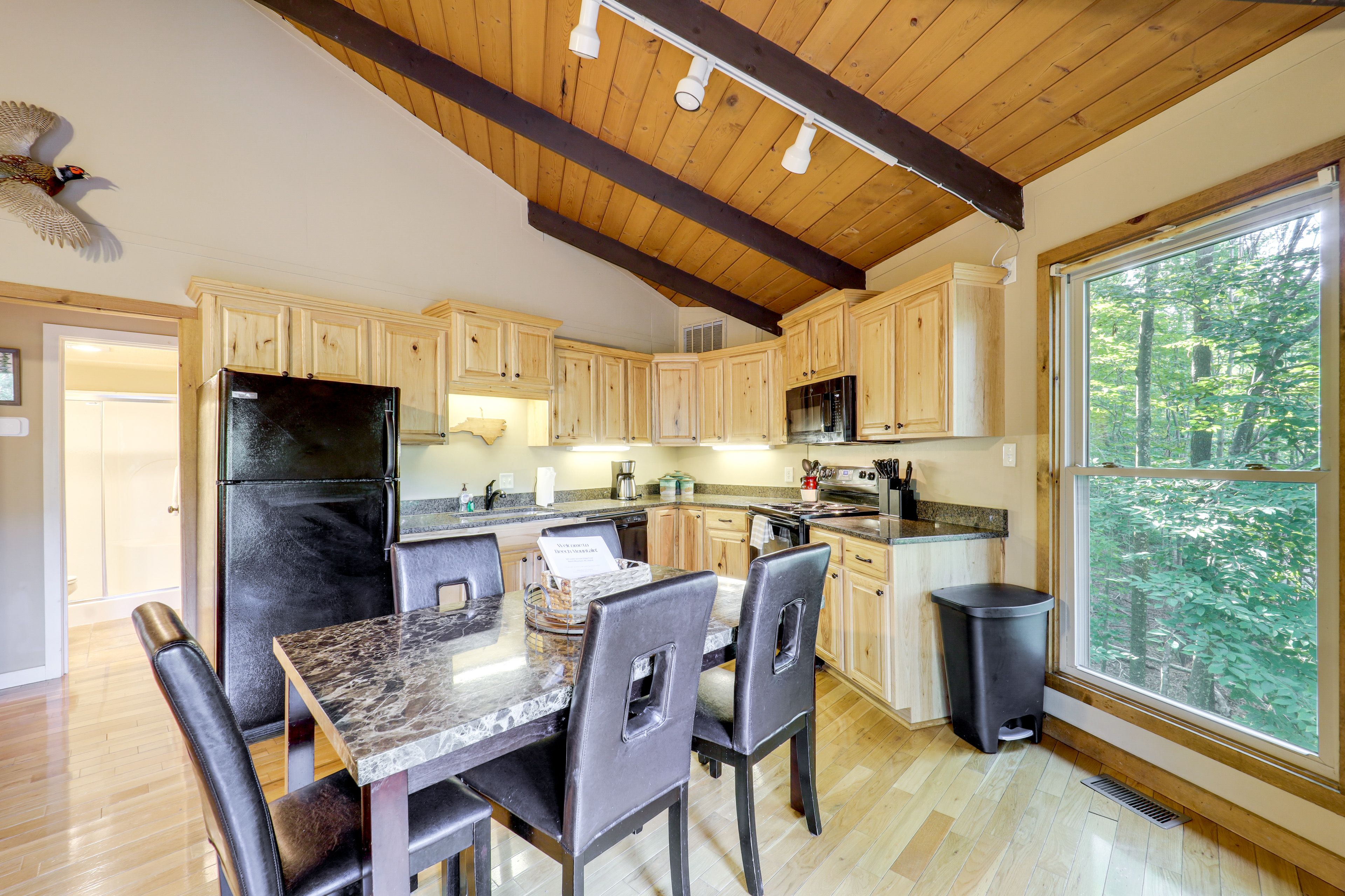 Dining Area | Dining Table | Dishware/Flatware