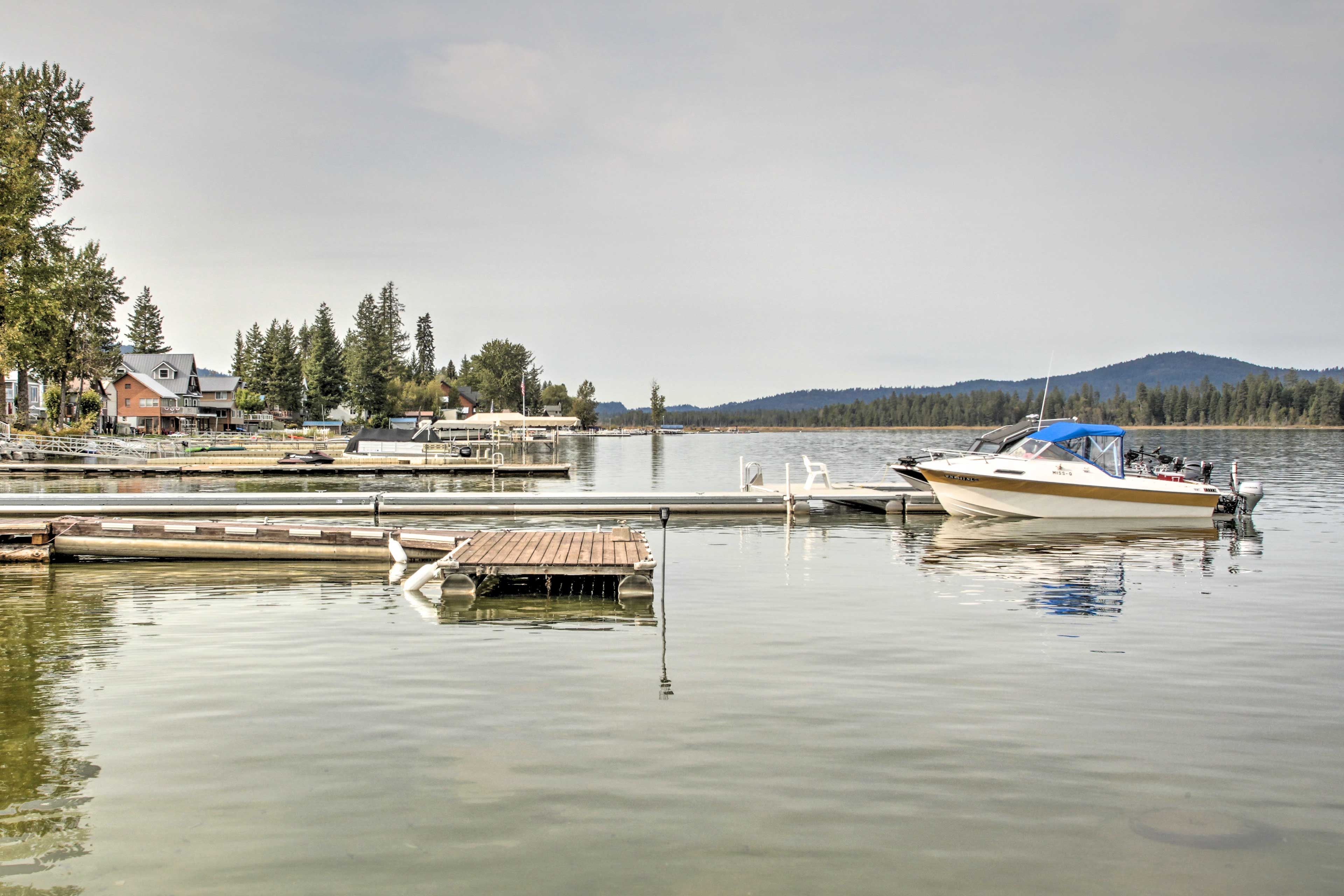 Diamond Lake | Beach Gear Provided