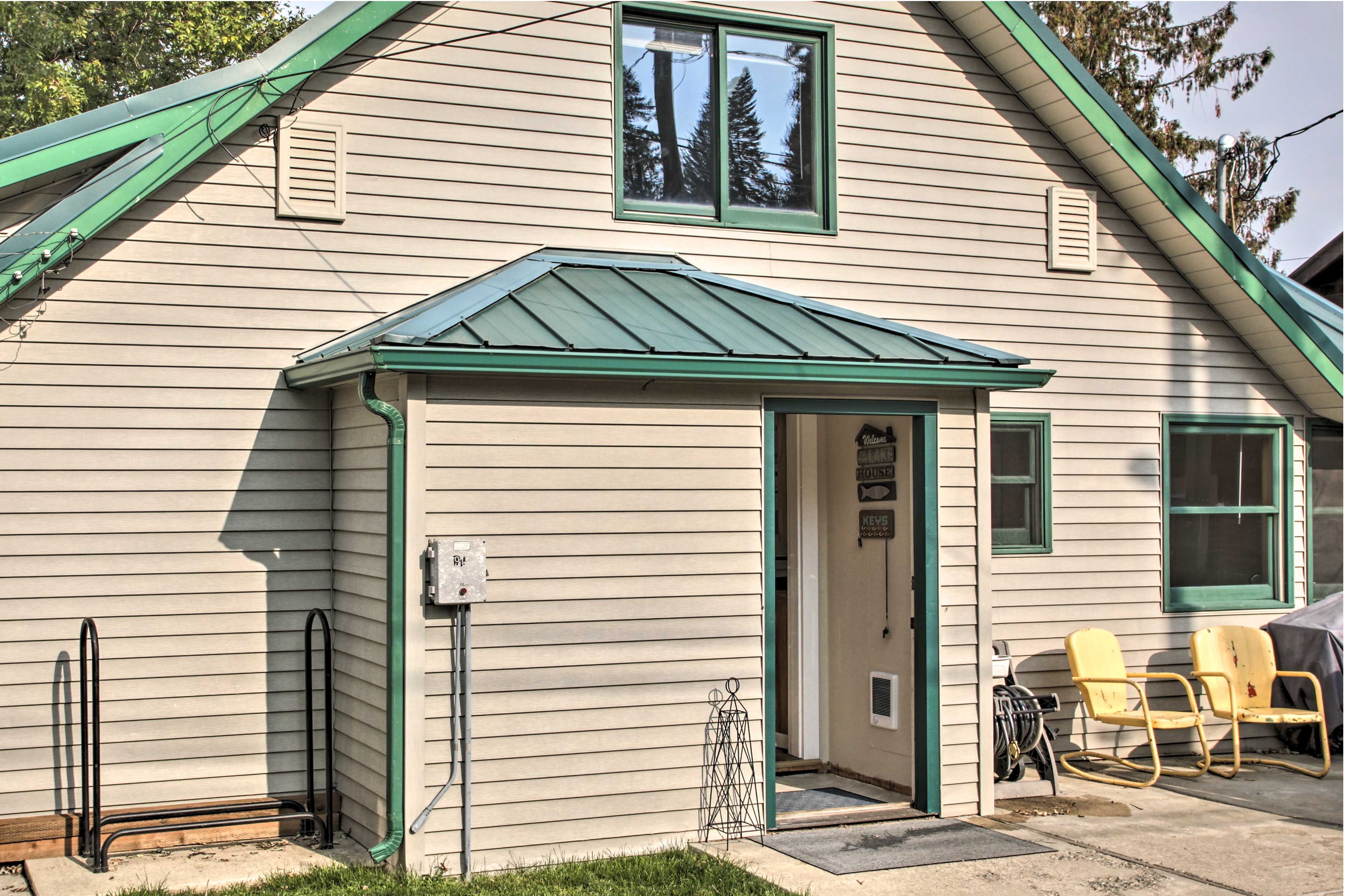 Home Exterior | Step-Free Entry