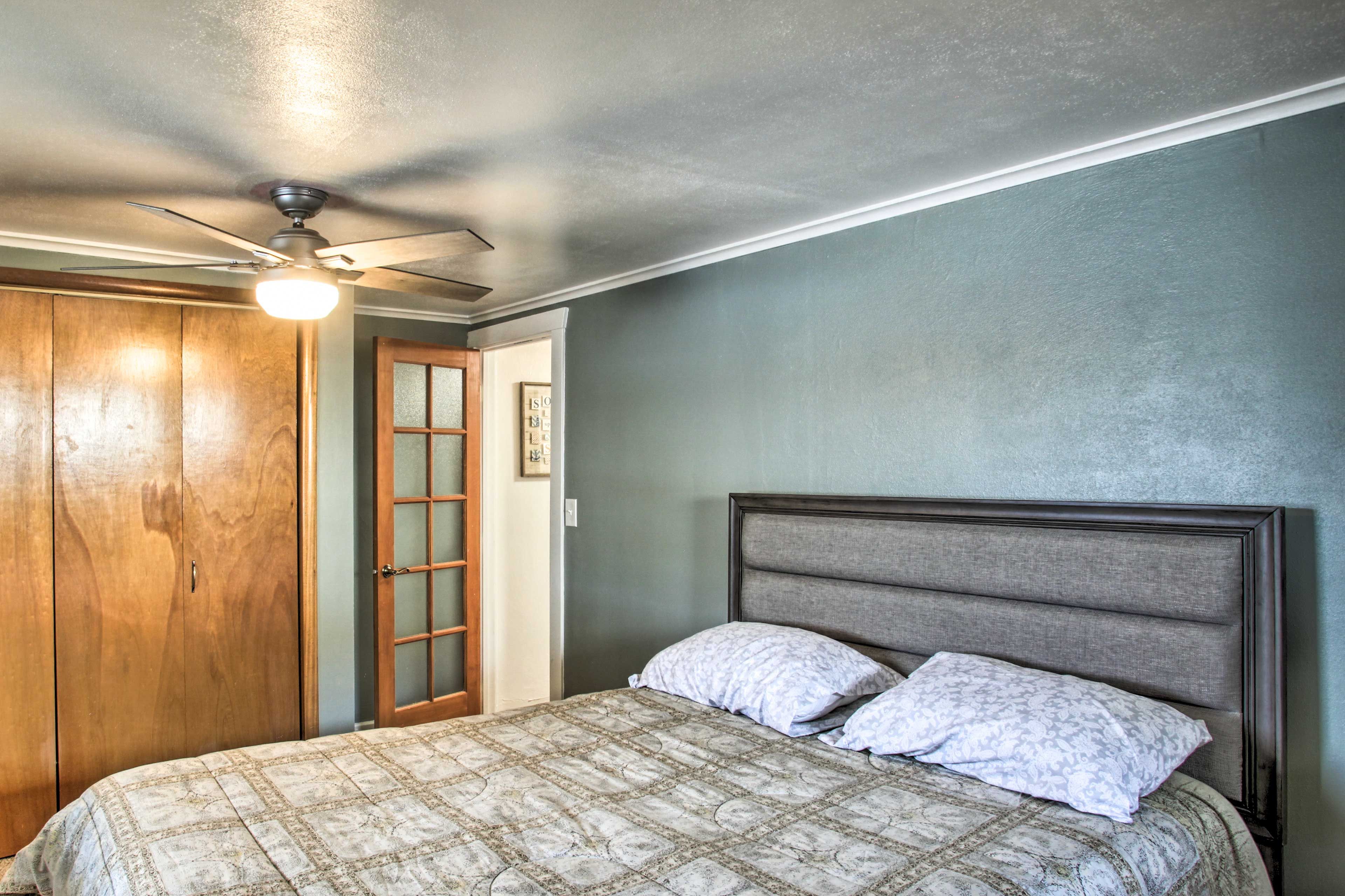 Bedroom 2 | Queen Bed | Linens Provided | Main Floor