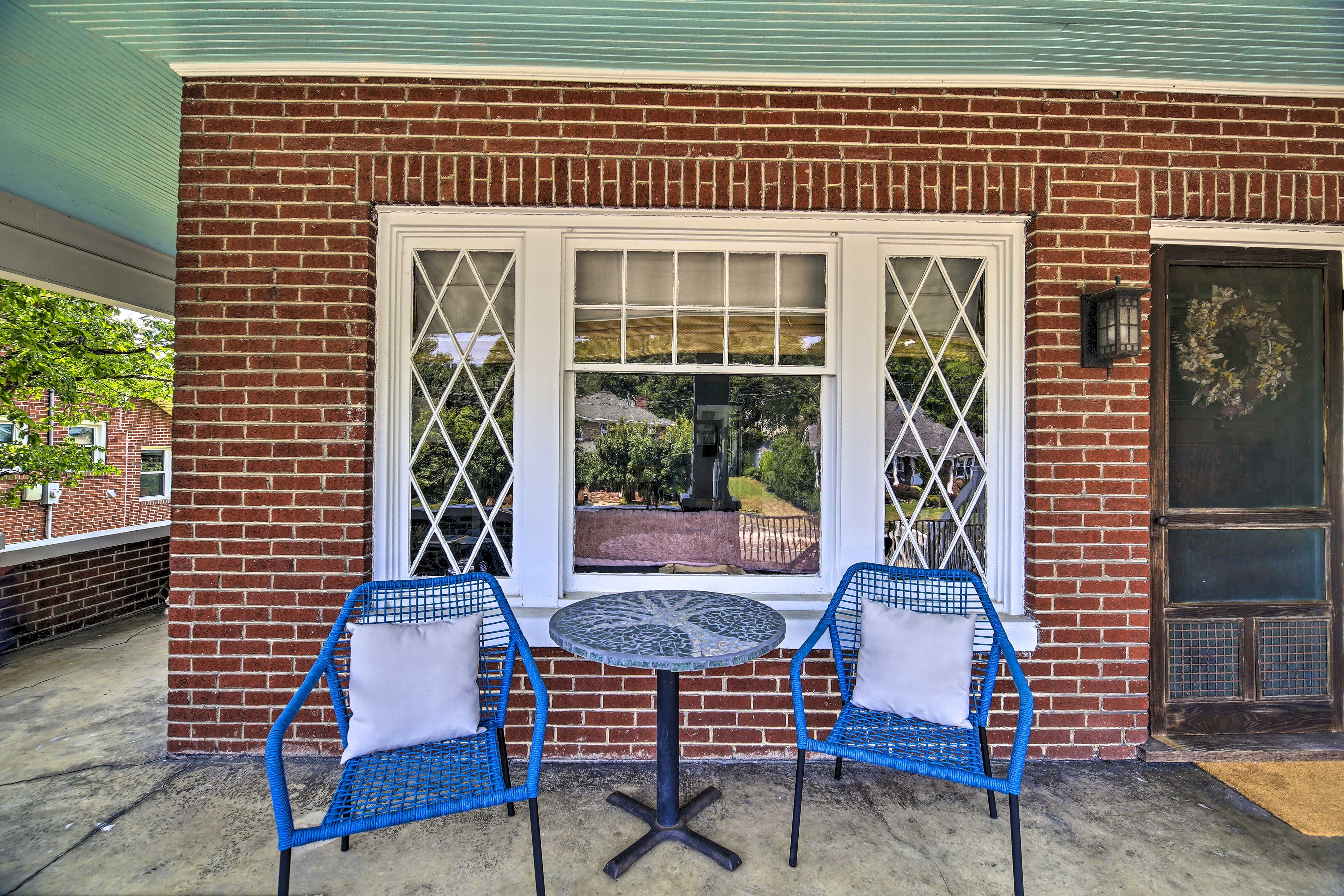 Covered Front Porch