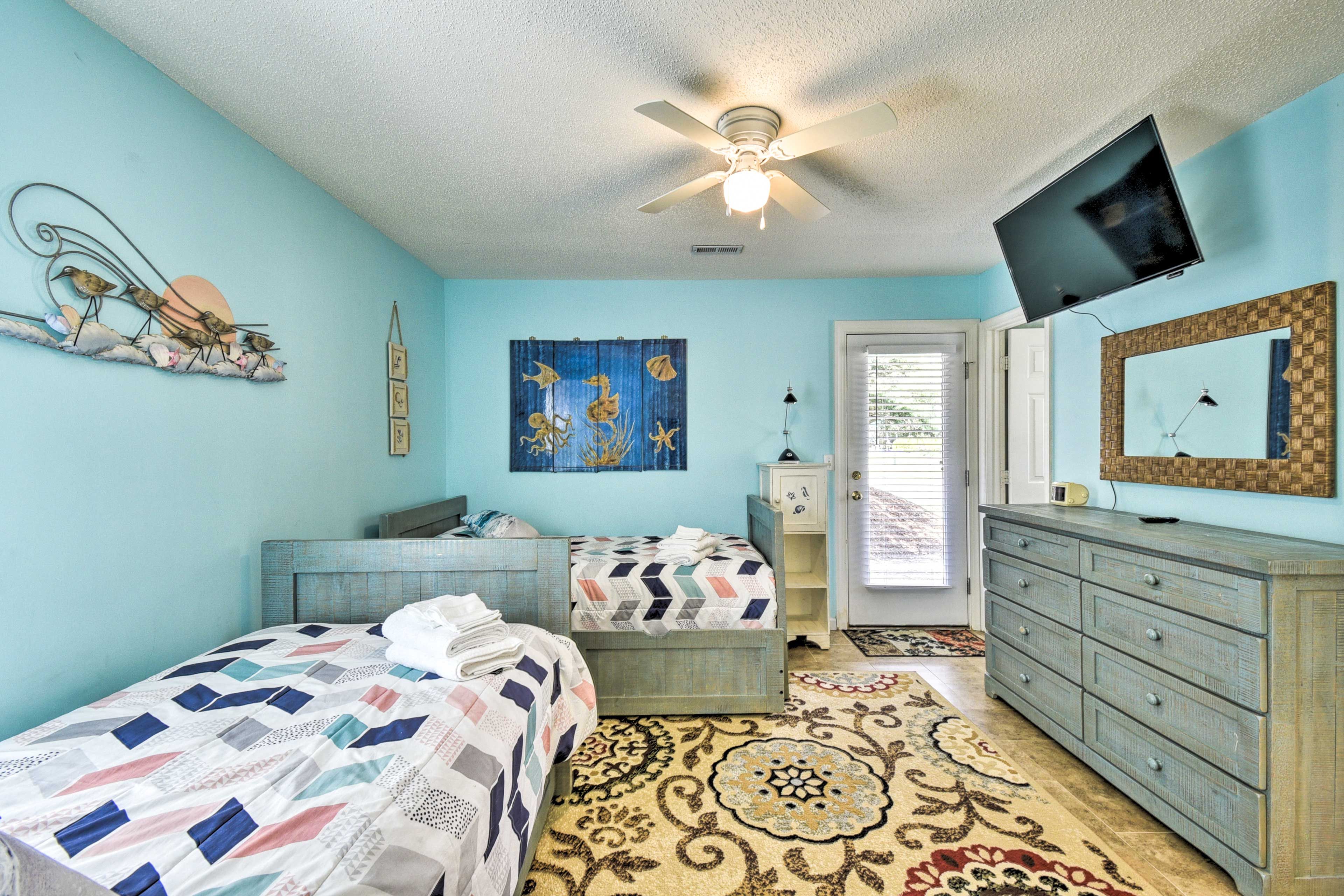 Bedroom 3 | 2 Twin Bunk Beds w/ Twin Trundle Beds
