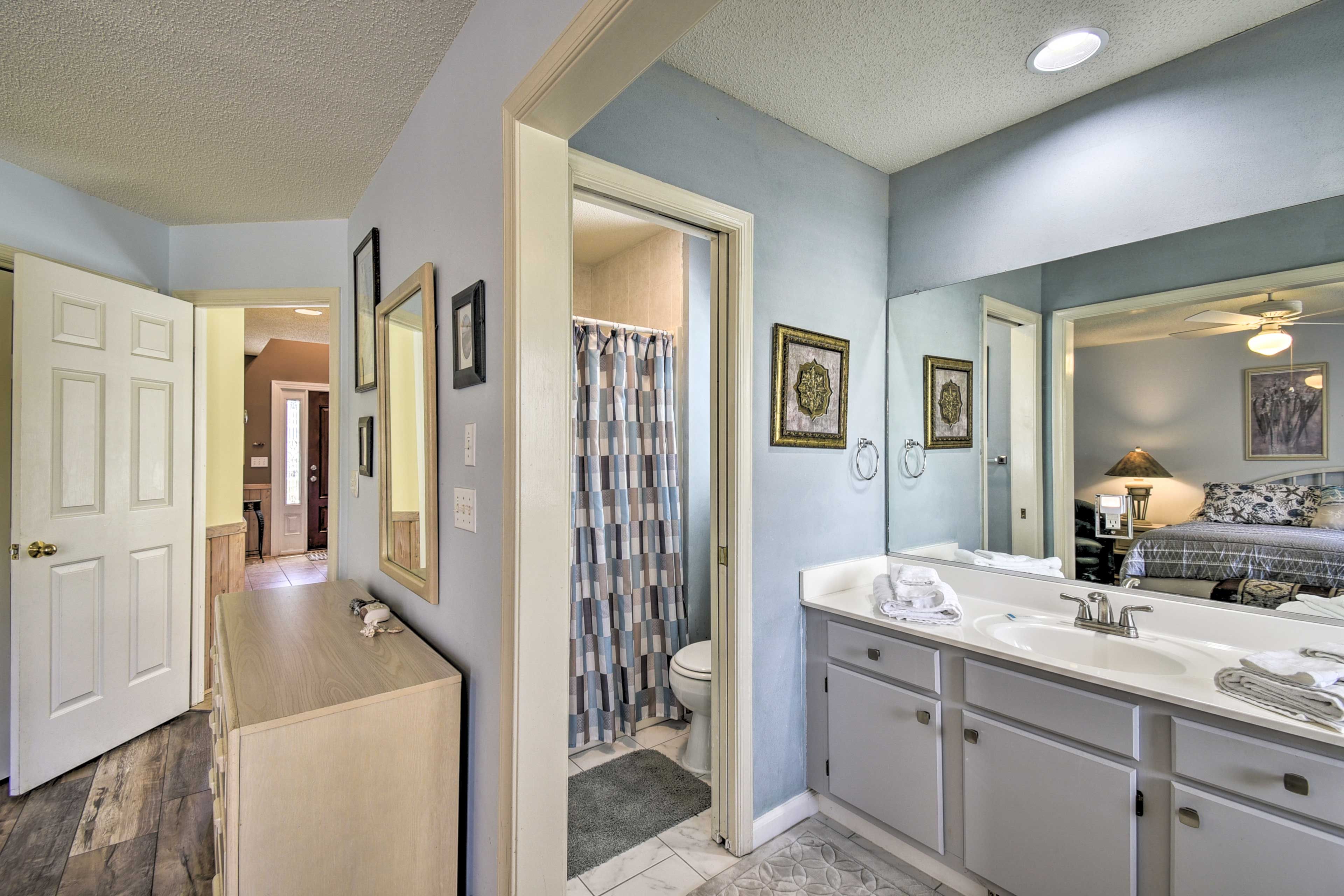 Full Bathroom