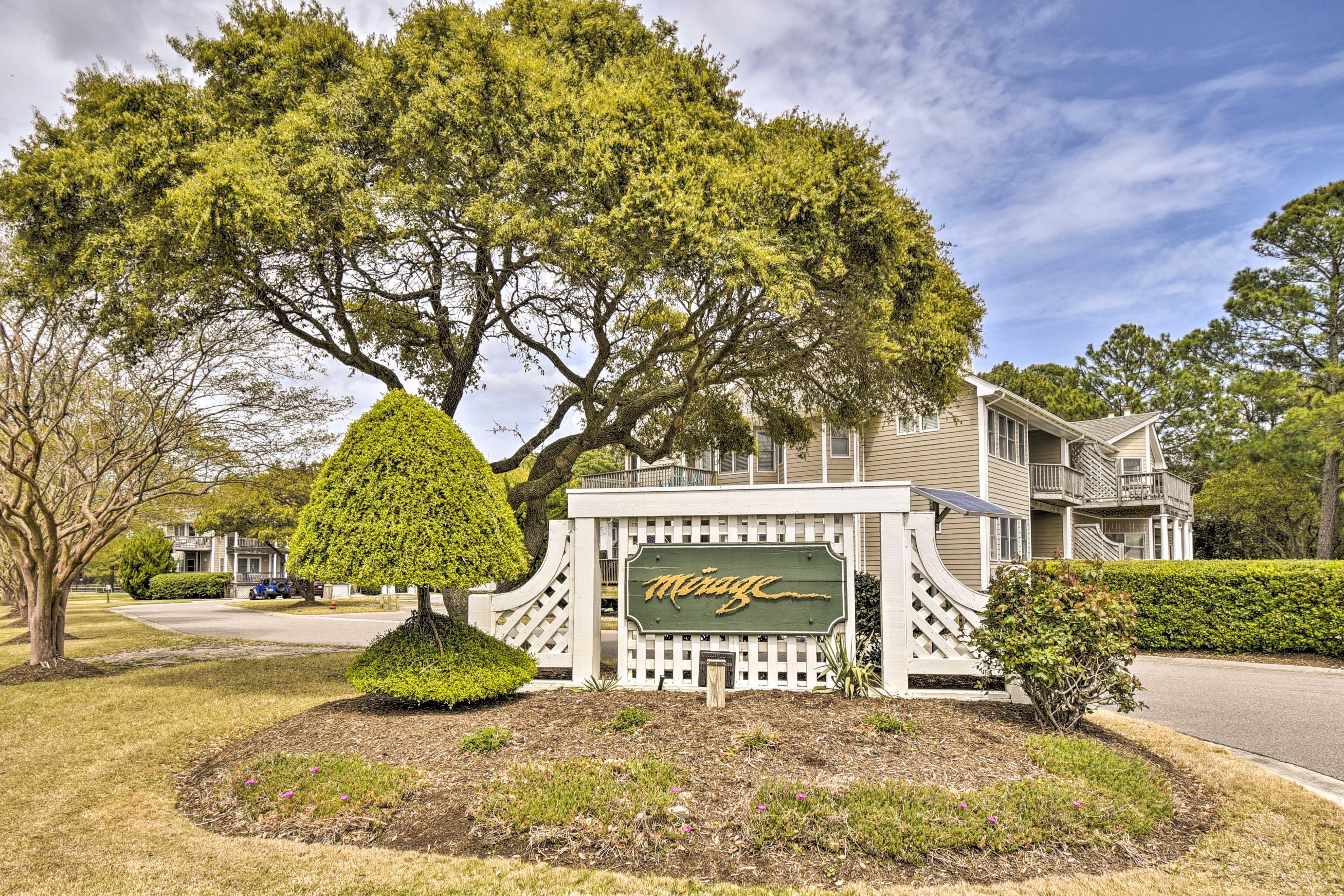 Corolla Light Resort