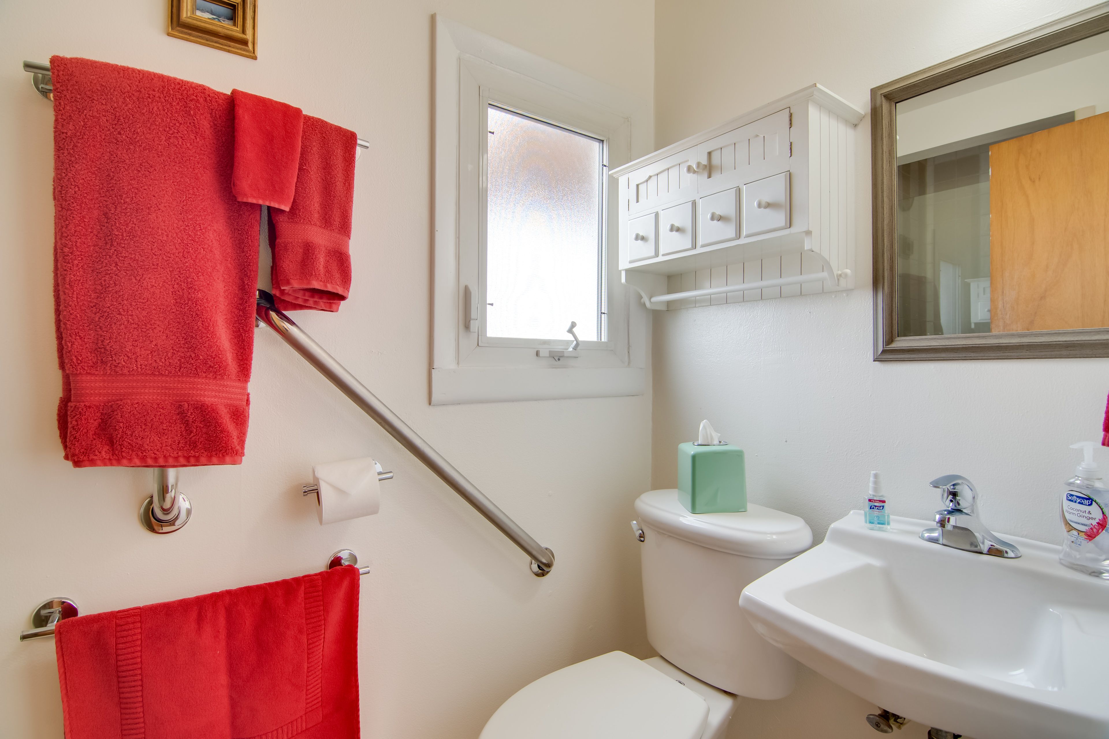 Bathroom | Grab Rails