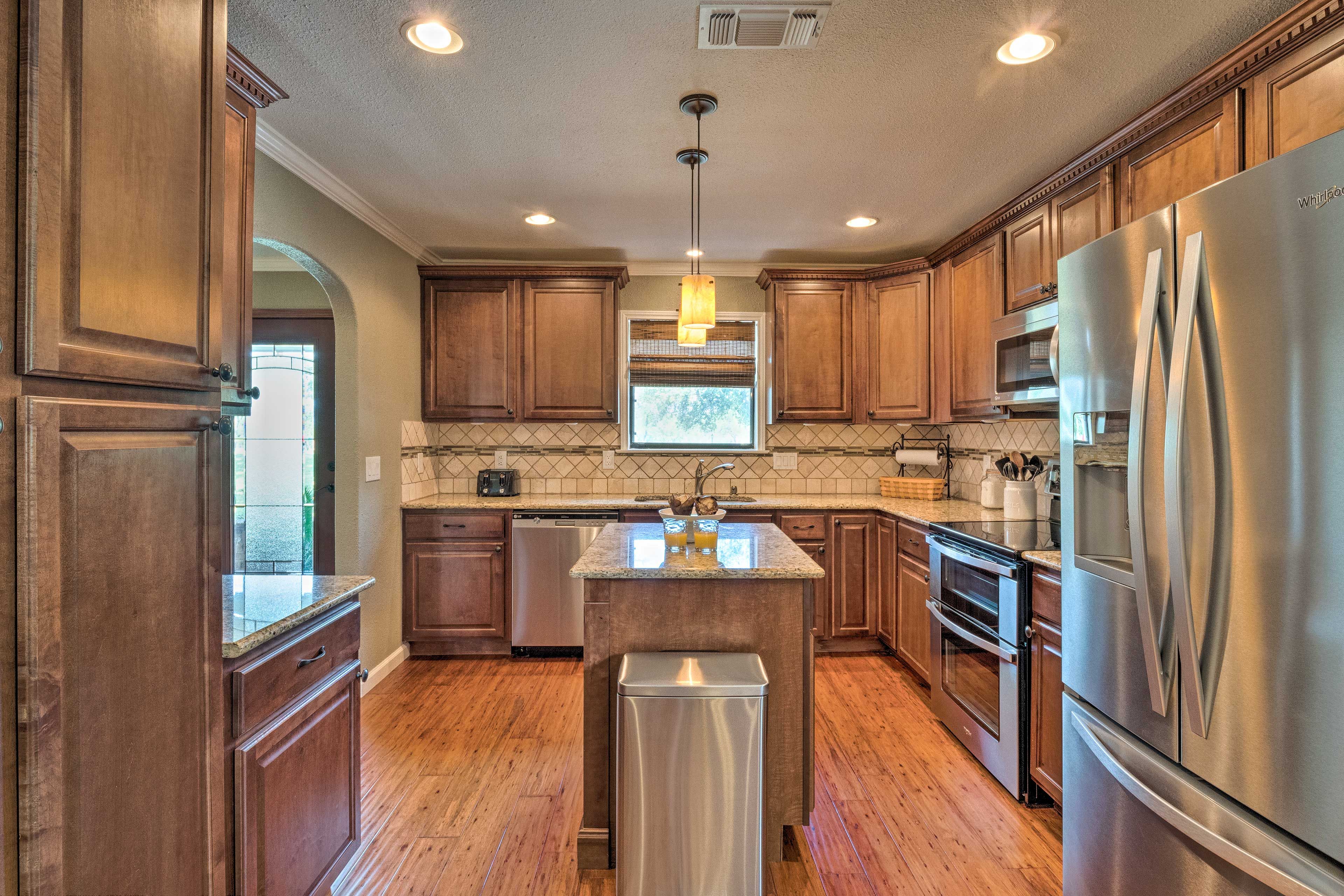 Fully Equipped Kitchen | Cooking Basics