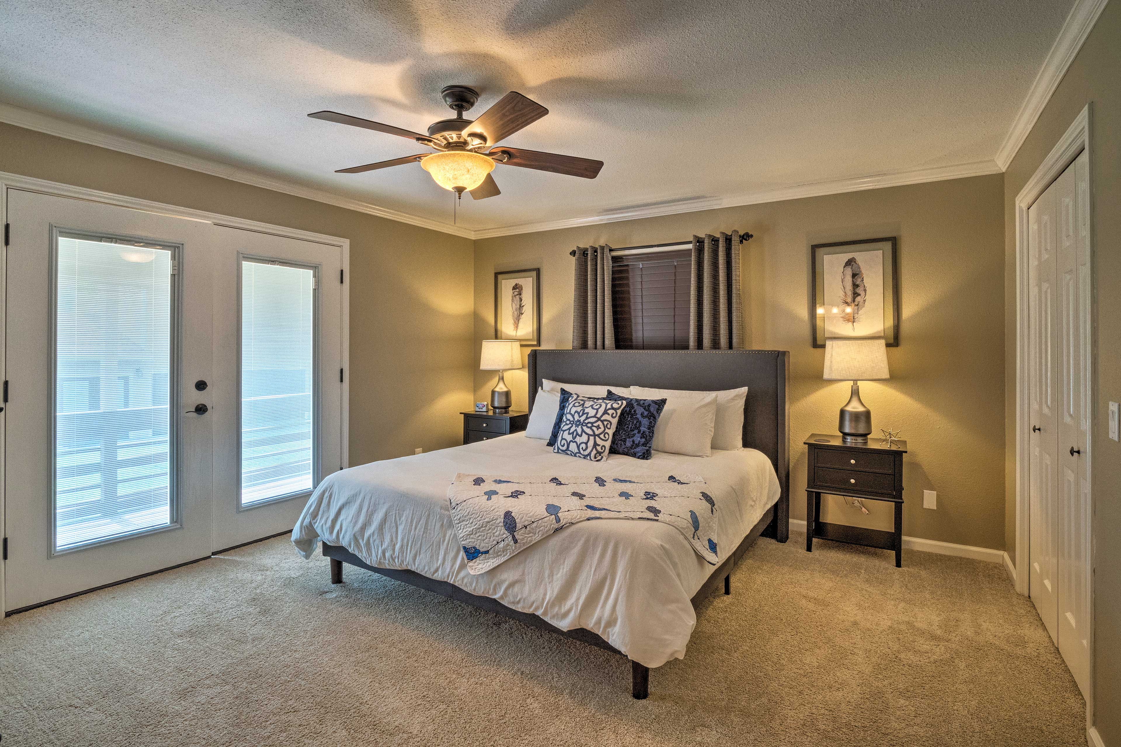 Bedroom 1 | King Bed | Linens Provided