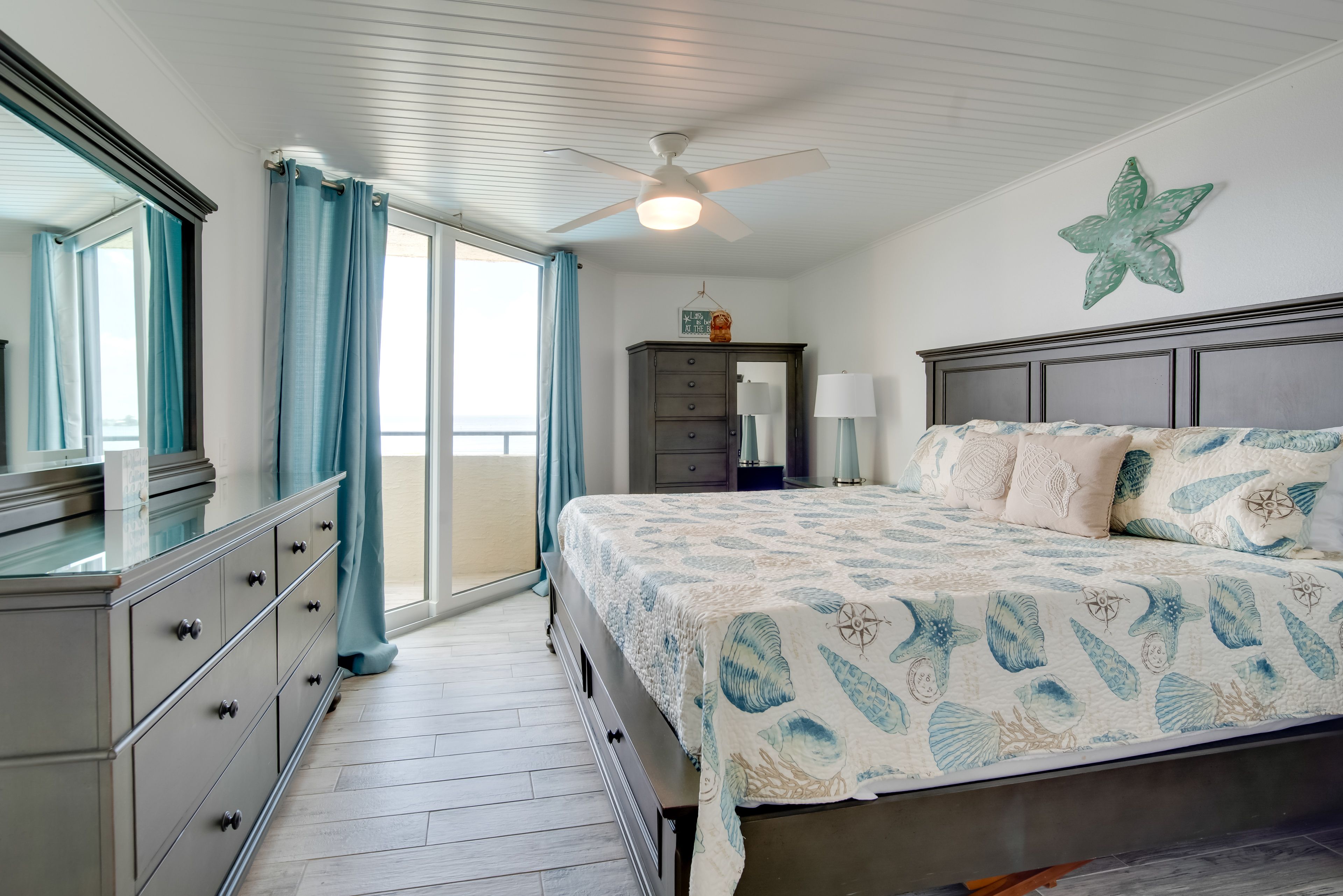 Bedroom | Keyless Entry