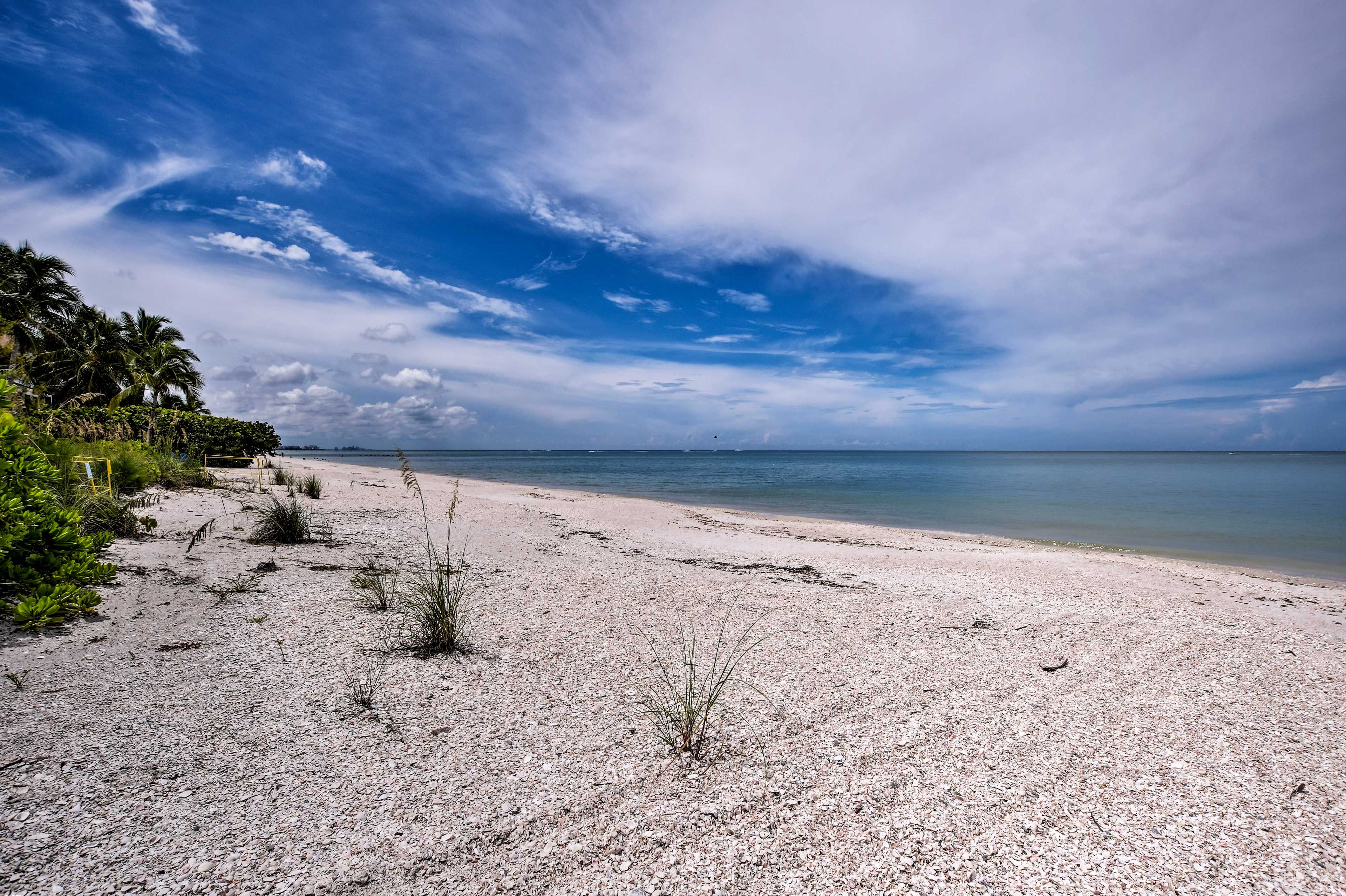 Bonita Bay Beach Park | 0.4 Miles