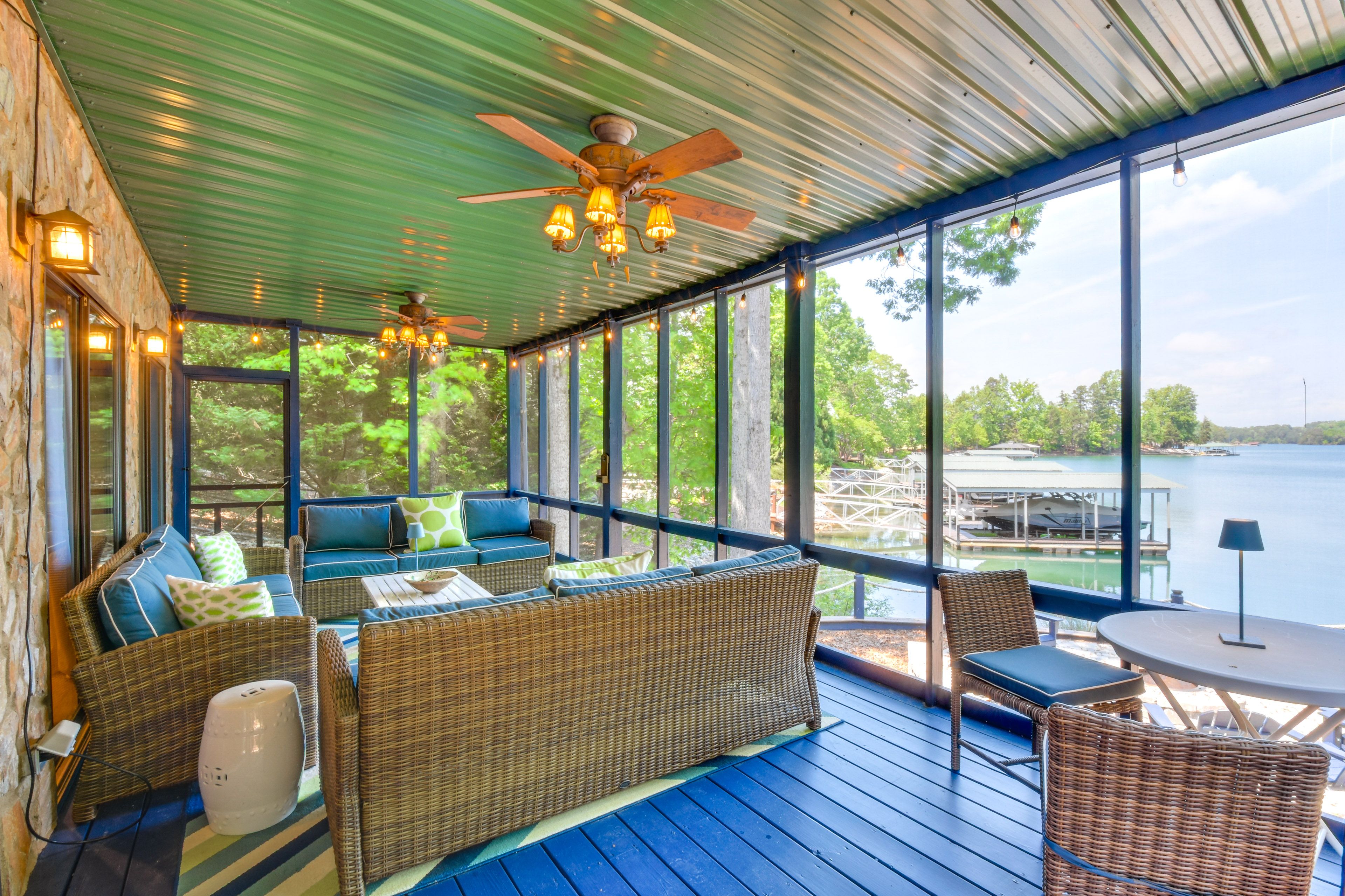 Screened Porch
