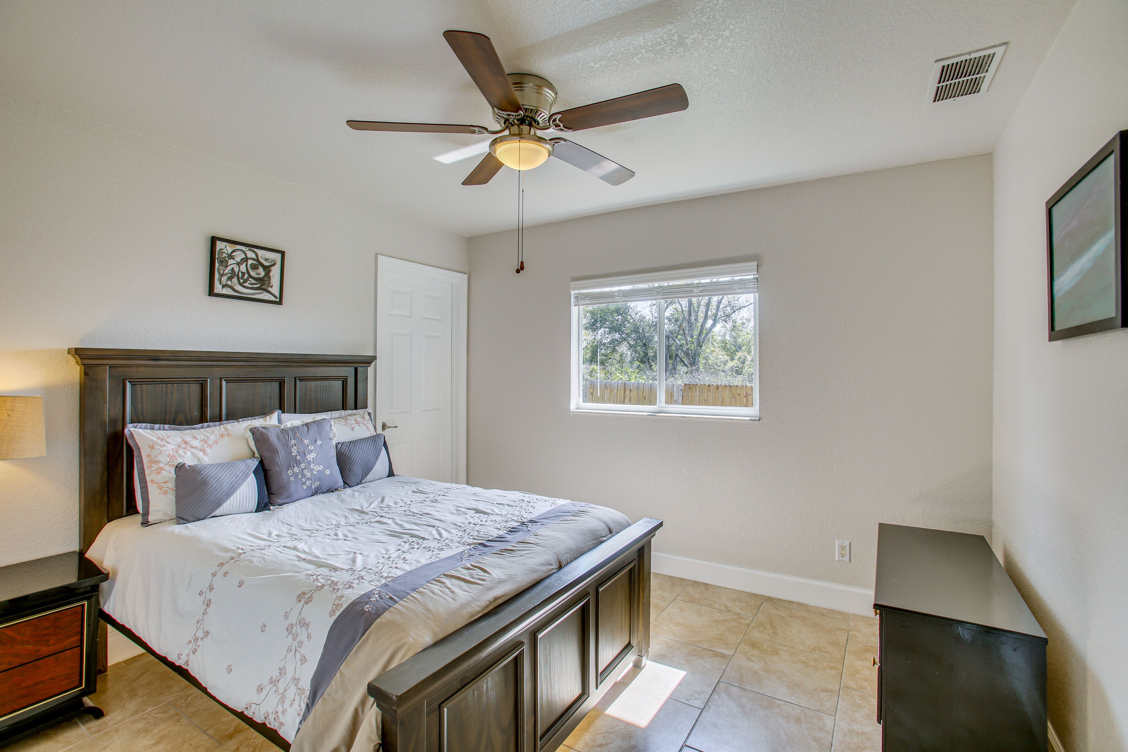 Bedroom 3 | Full Bed