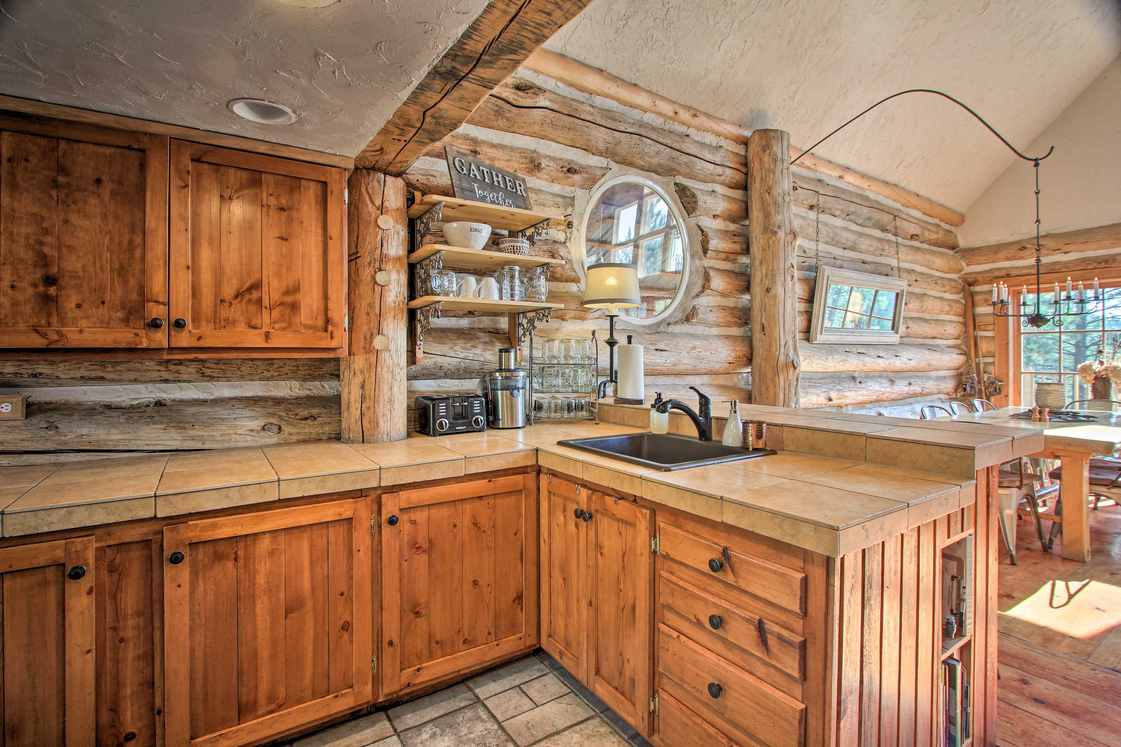 Fully Equipped Kitchen | Food Processor