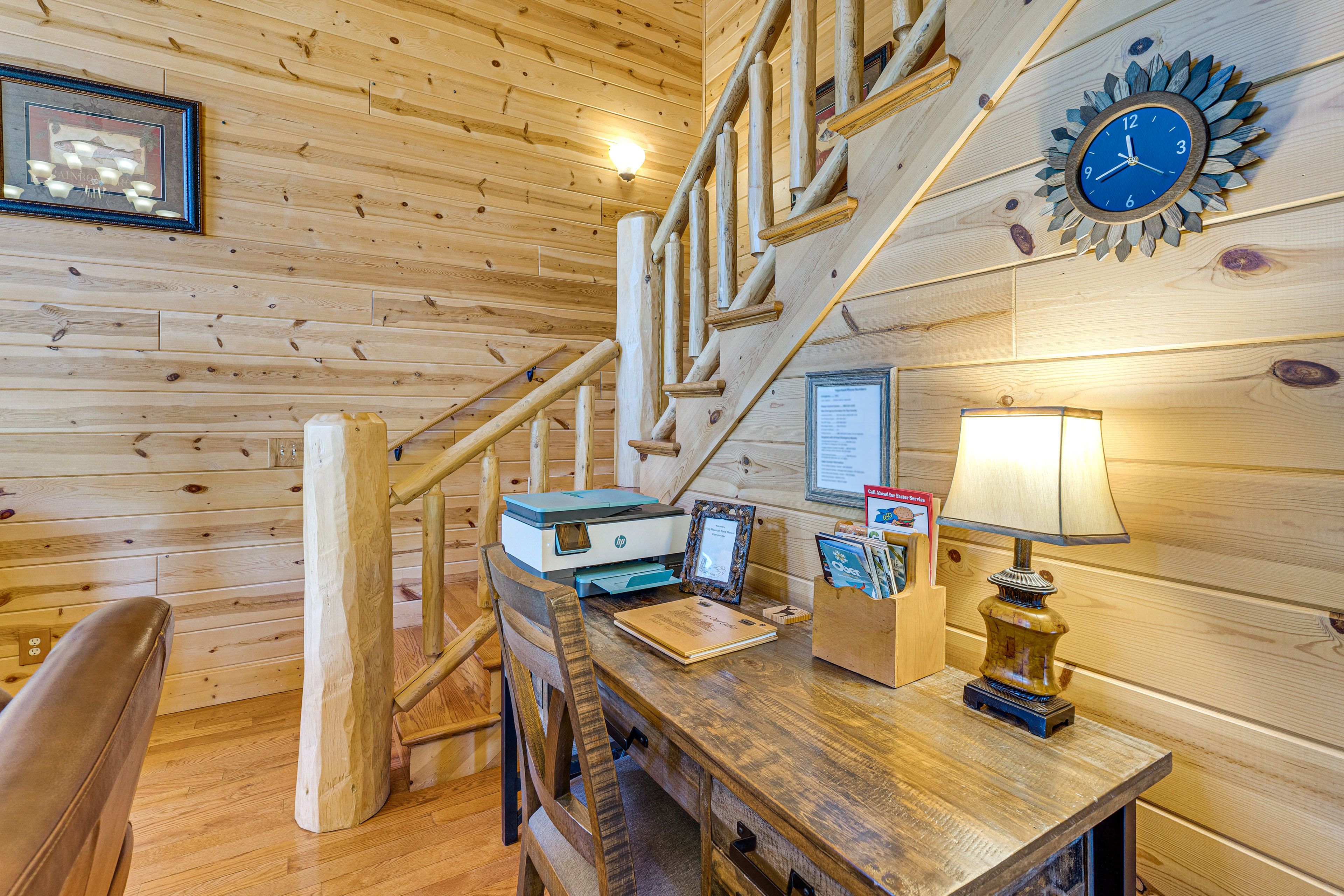 Desk | Printer | 1st Floor