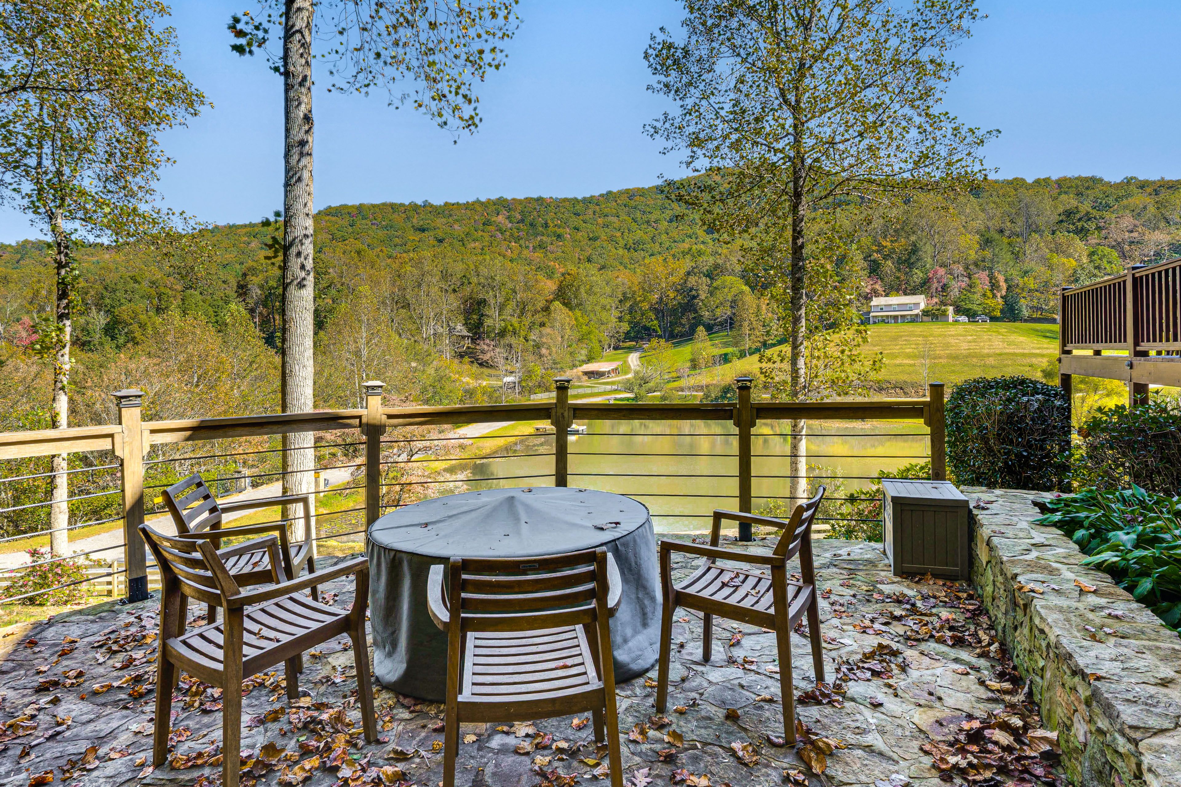 Patio | Fire Pit Table