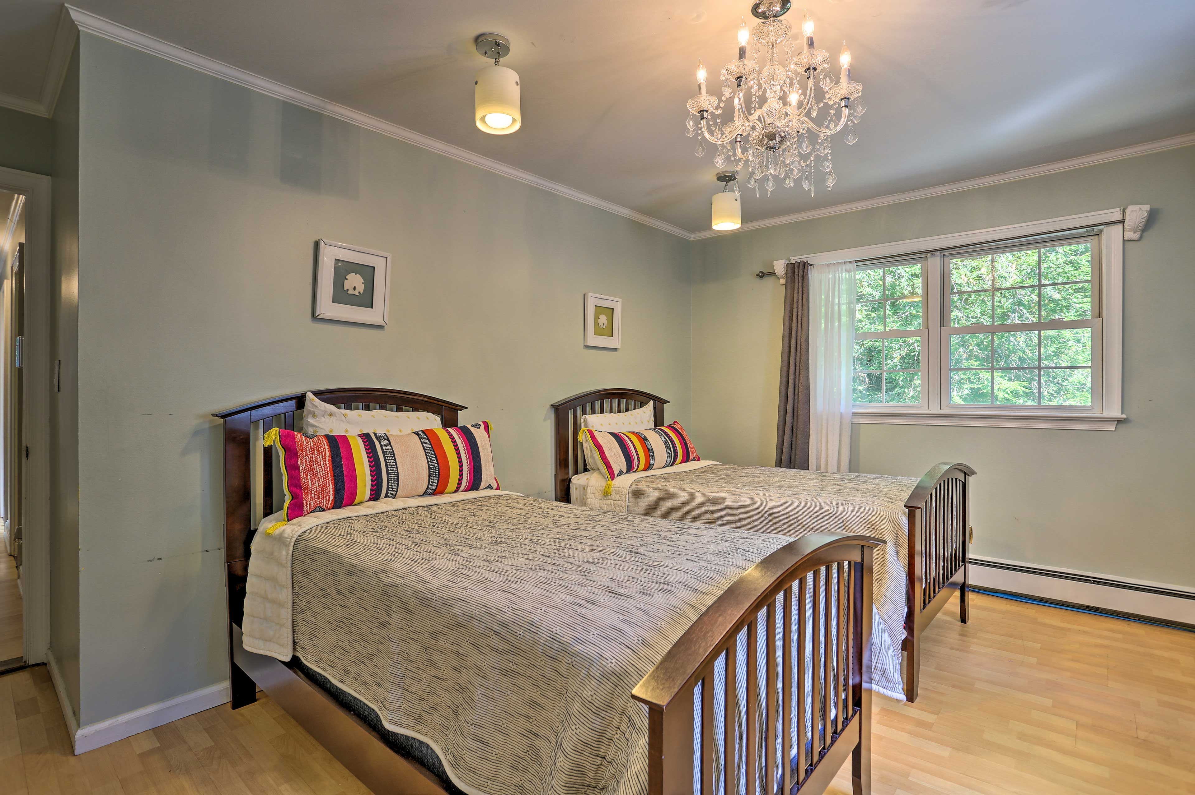 Bedroom 4 | 2 Twin Beds