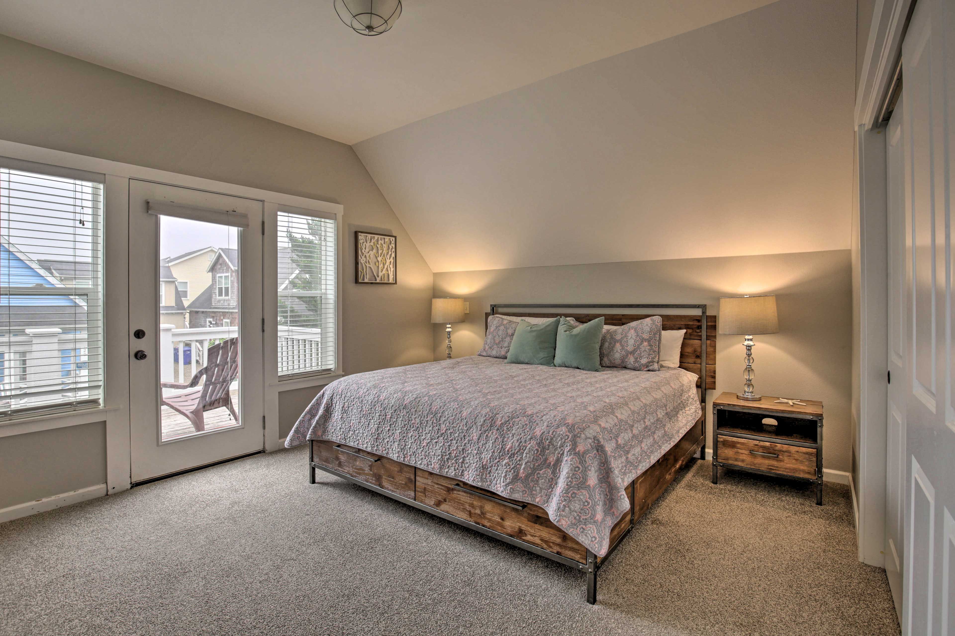 Bedroom 1 | King Bed | Balcony Access