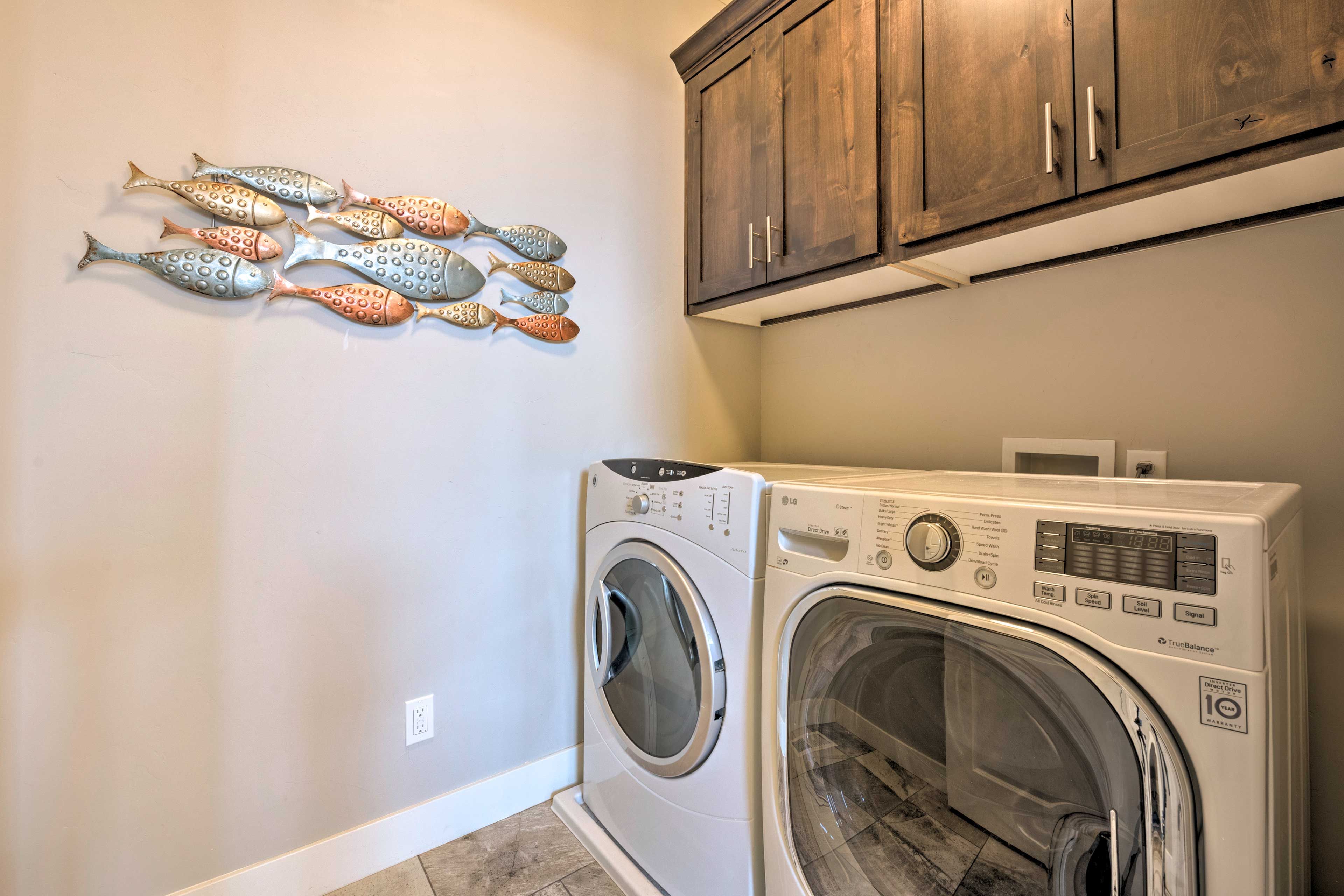 Laundry Room | Washer/Dryer