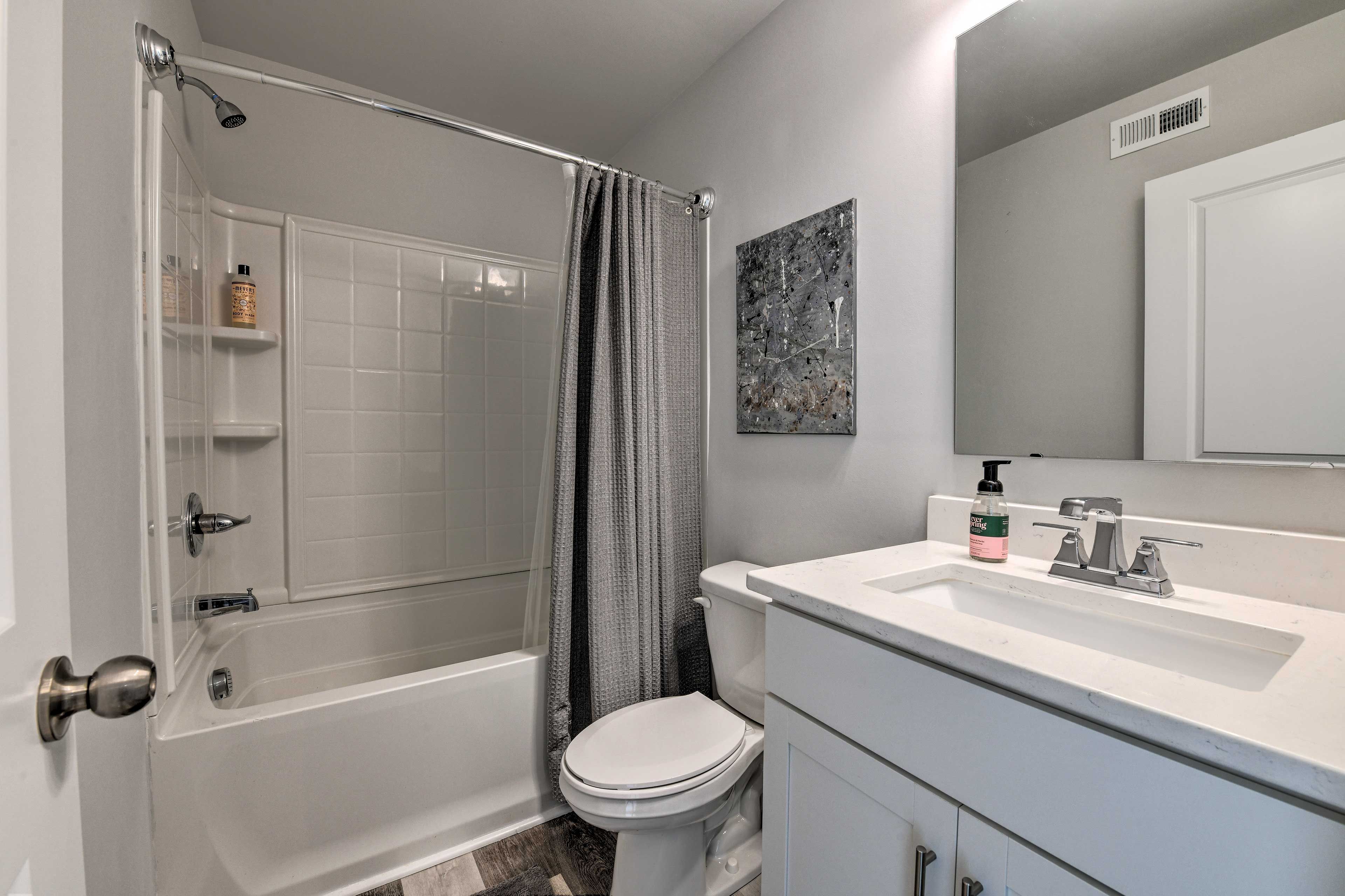 Rinse off in the second full bath's shower/tub combo.