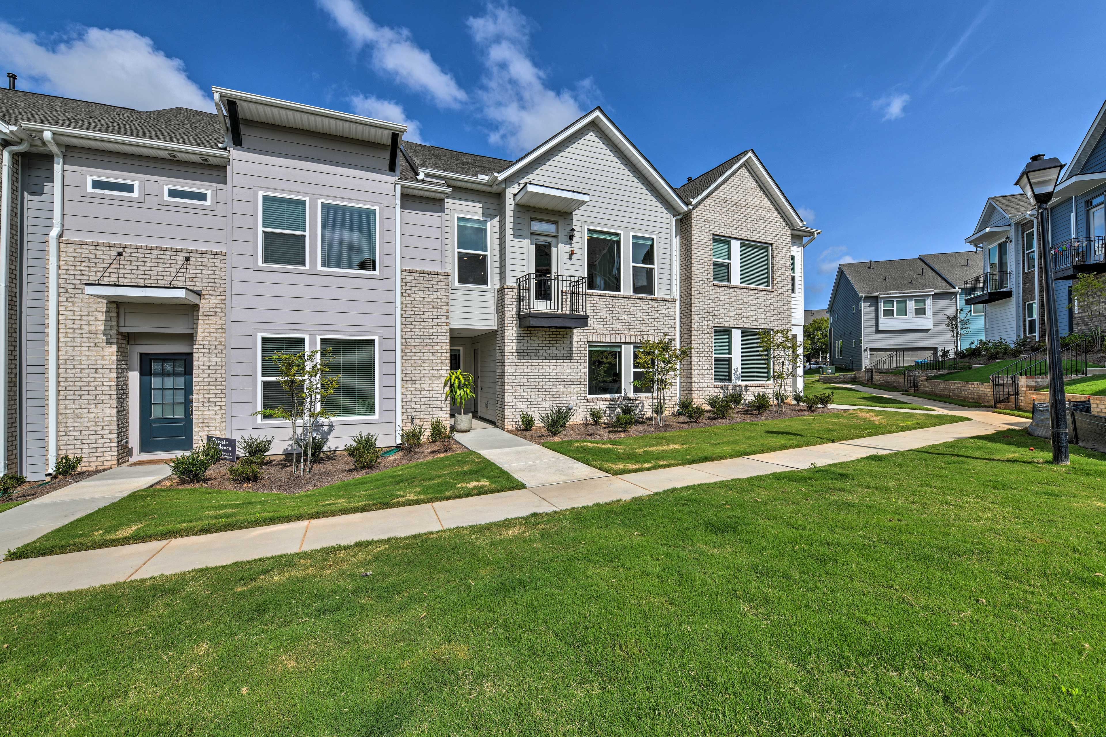 Book your next stay at this Charlotte retreat!