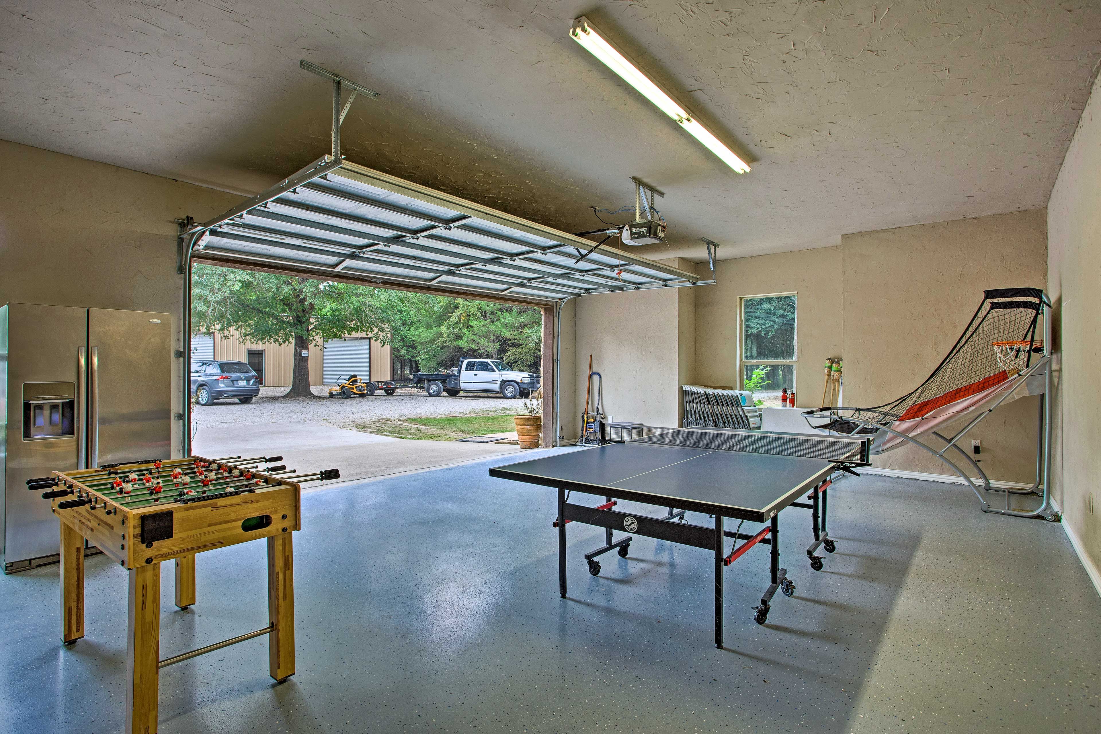 Game Room (Garage) | Ping Pong Table | Foosball Table | Basketball