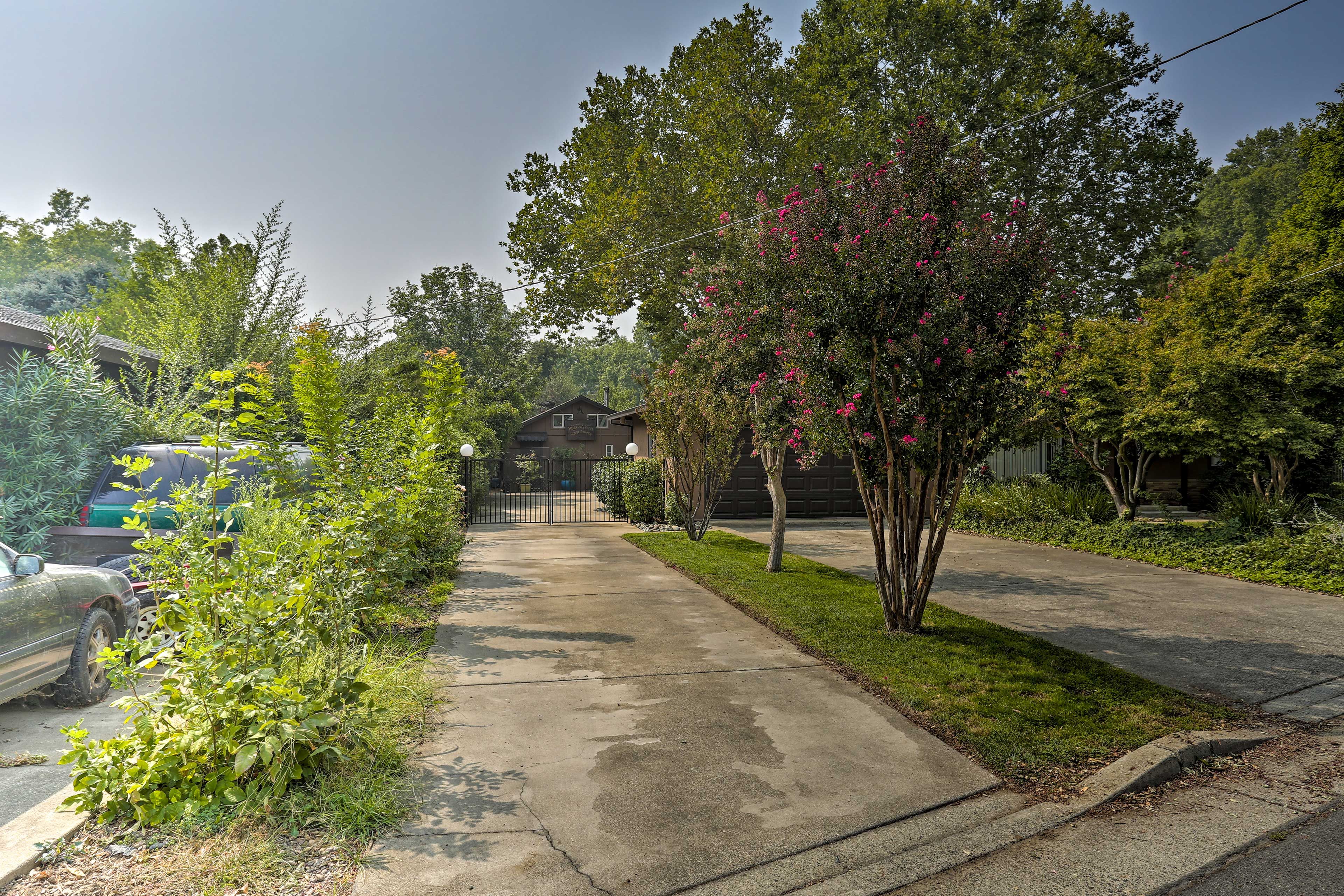 Driveway Parking (2 Vehicles)